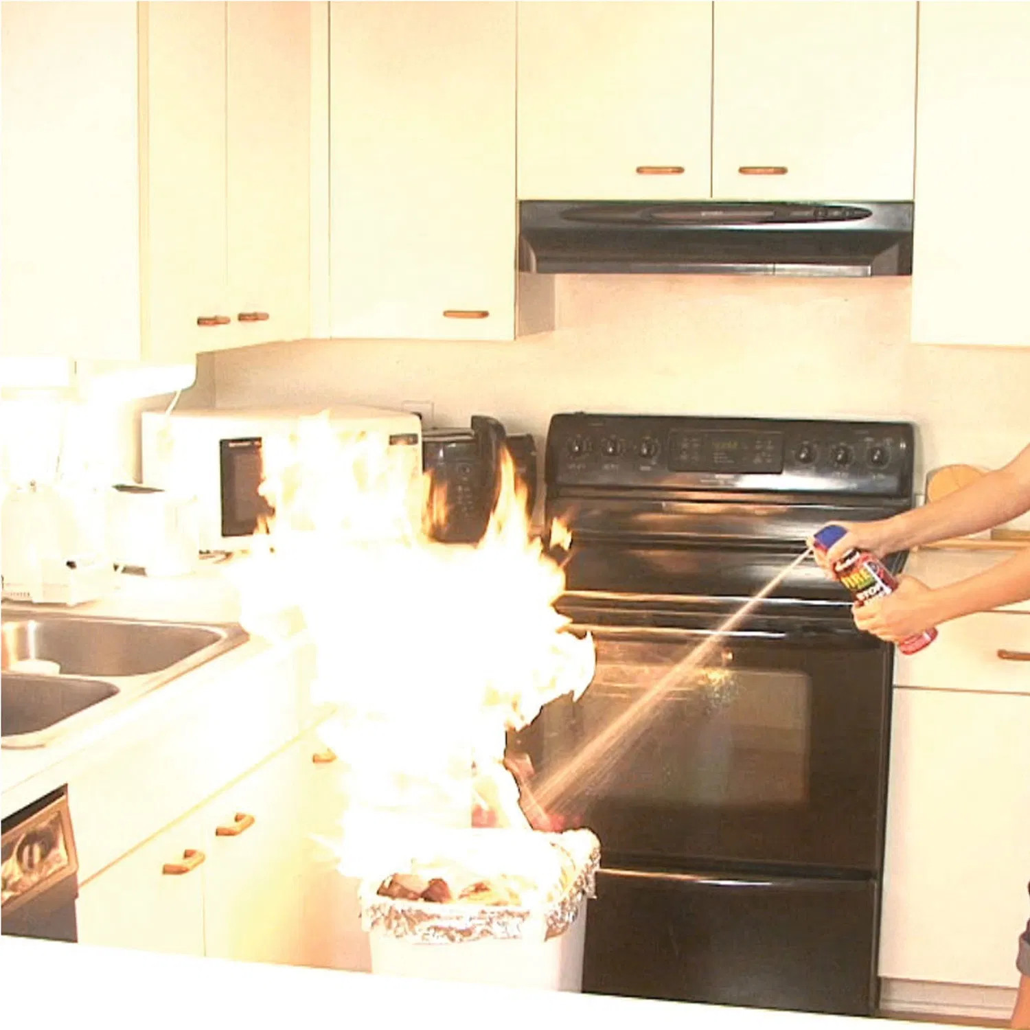 Fire Gone FG-007-102 Fire Suppressant