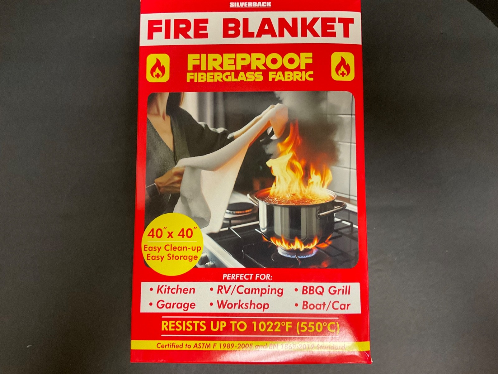Silverback 40″ X 40″ Fireproof Fiberglass Fire Blanket