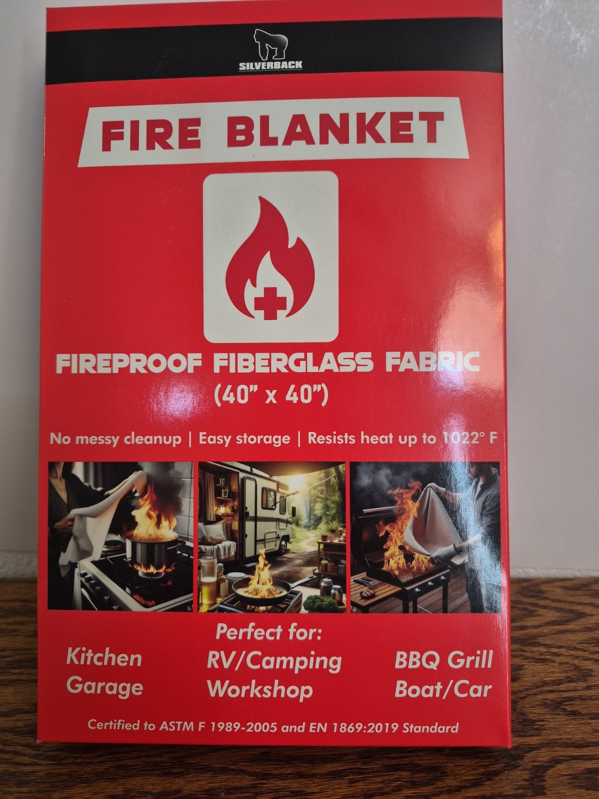 Silverback 40″ X 40″ Fireproof Fiberglass Fire Blanket