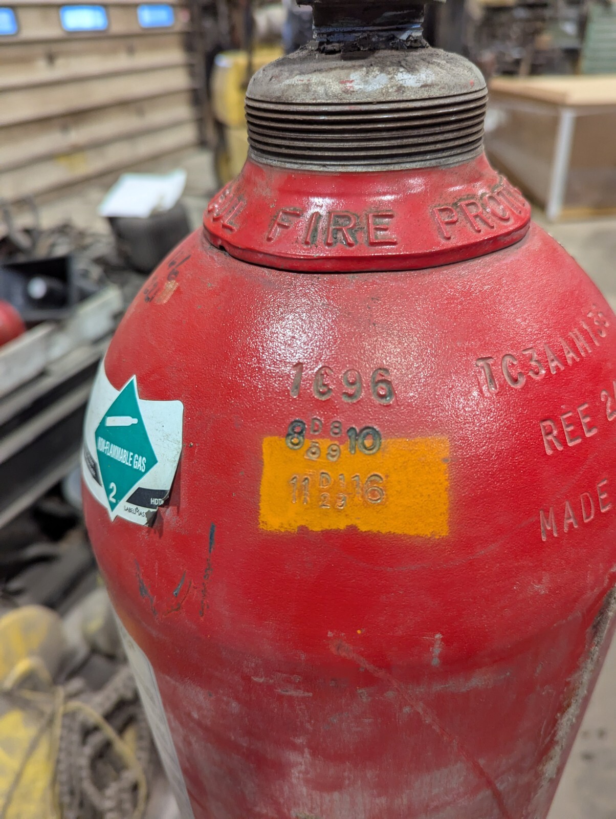 Ansul CO2 fire protection tanks (lot of 20), 300 size