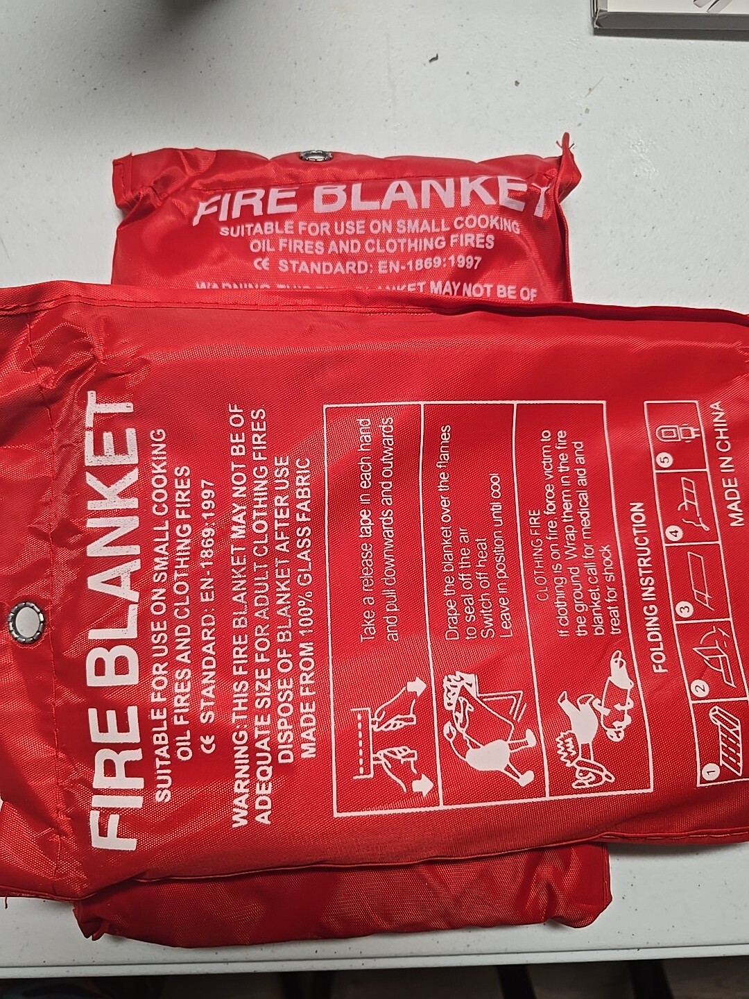 2 PACK FIRE BLANKET Fiberglass Emergency Home Retardant Prepared 39”x39”.