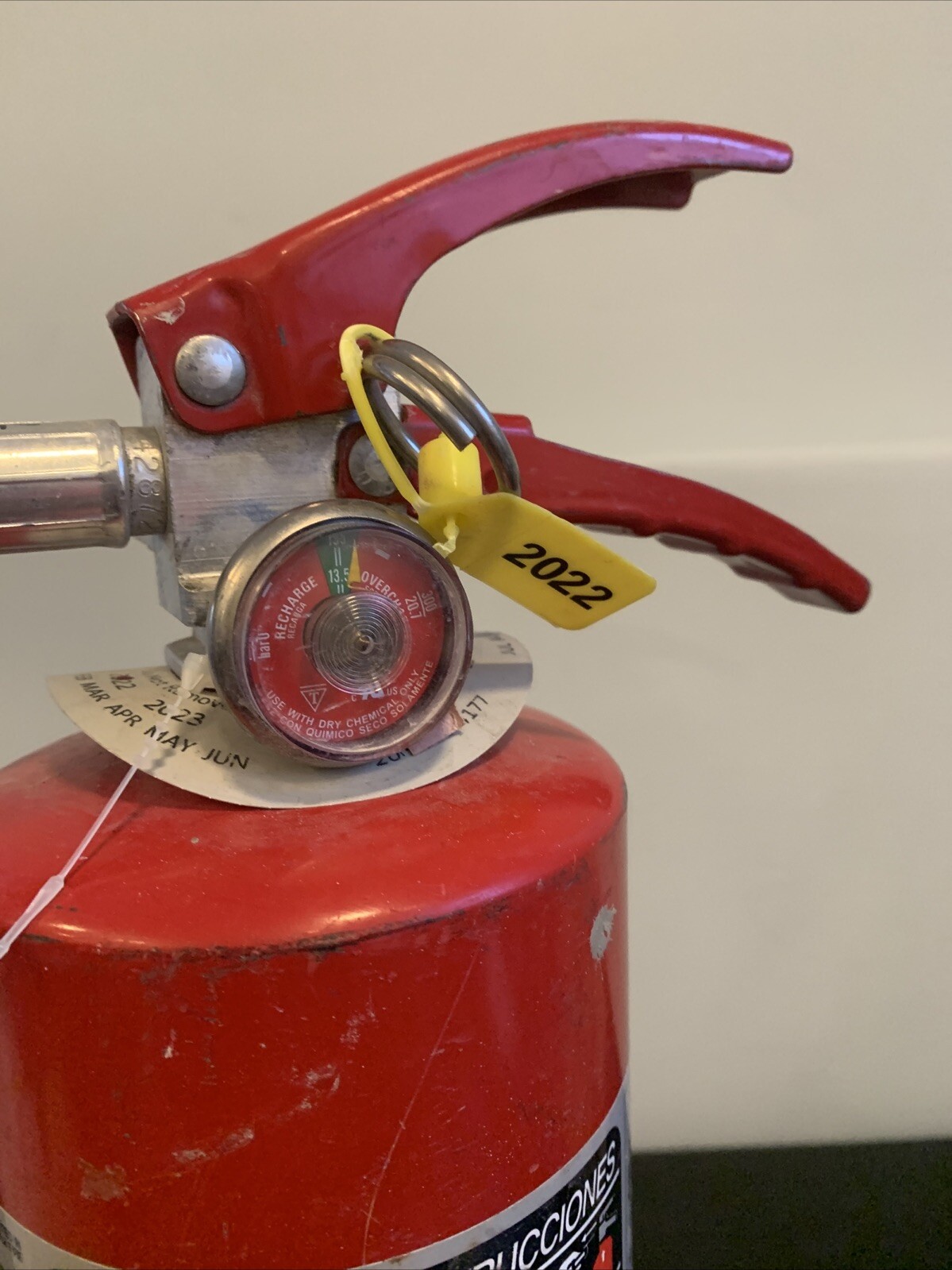 ANSUL SENTRY DRY CHEMICAL FIRE EXTINGUISHER Its Full 2022 Test Tag