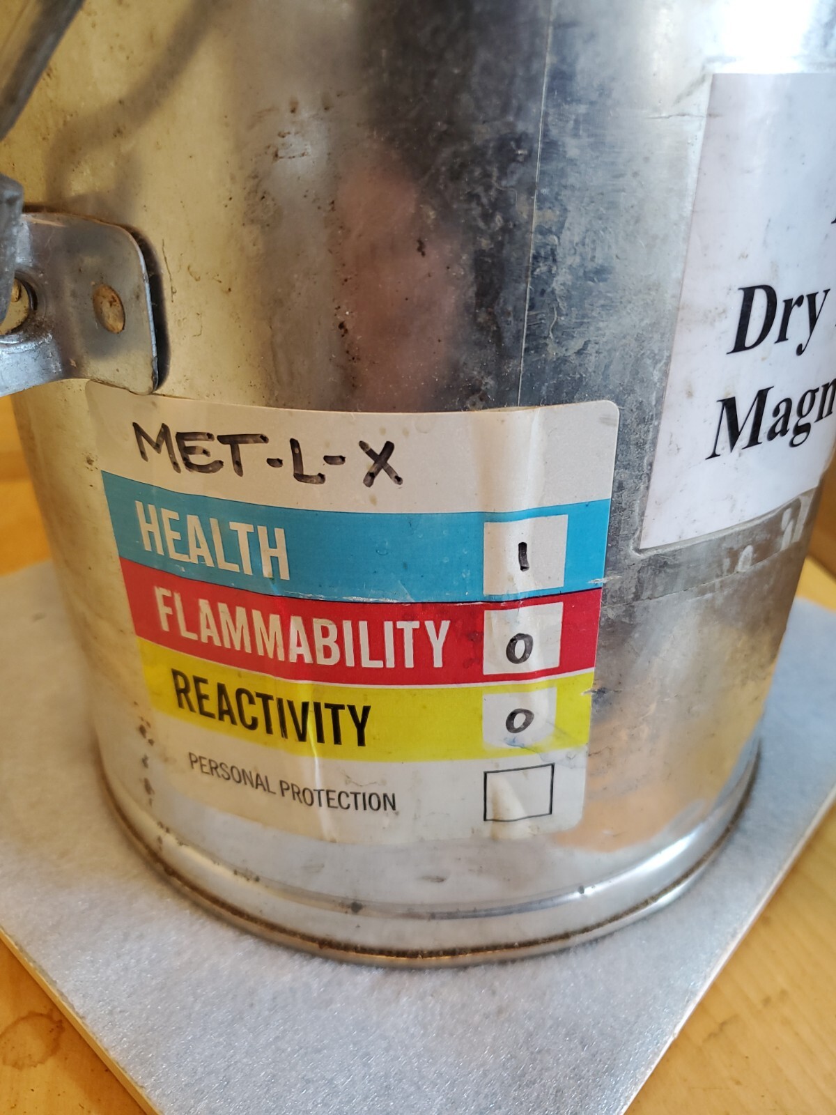 MET-L-X EXTINGUISHING POWDER