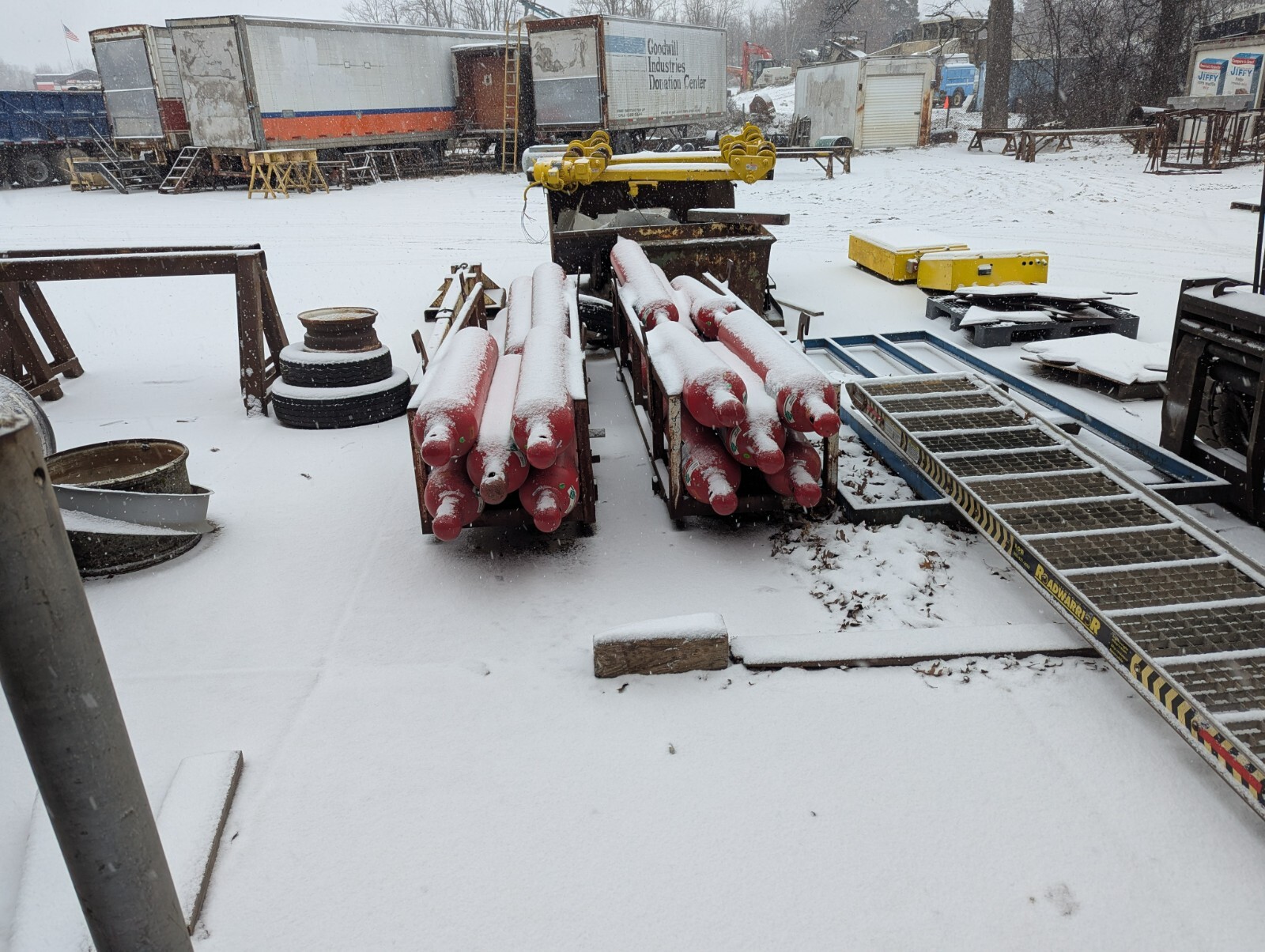 Ansul CO2 fire protection tanks (lot of 20), 300 size