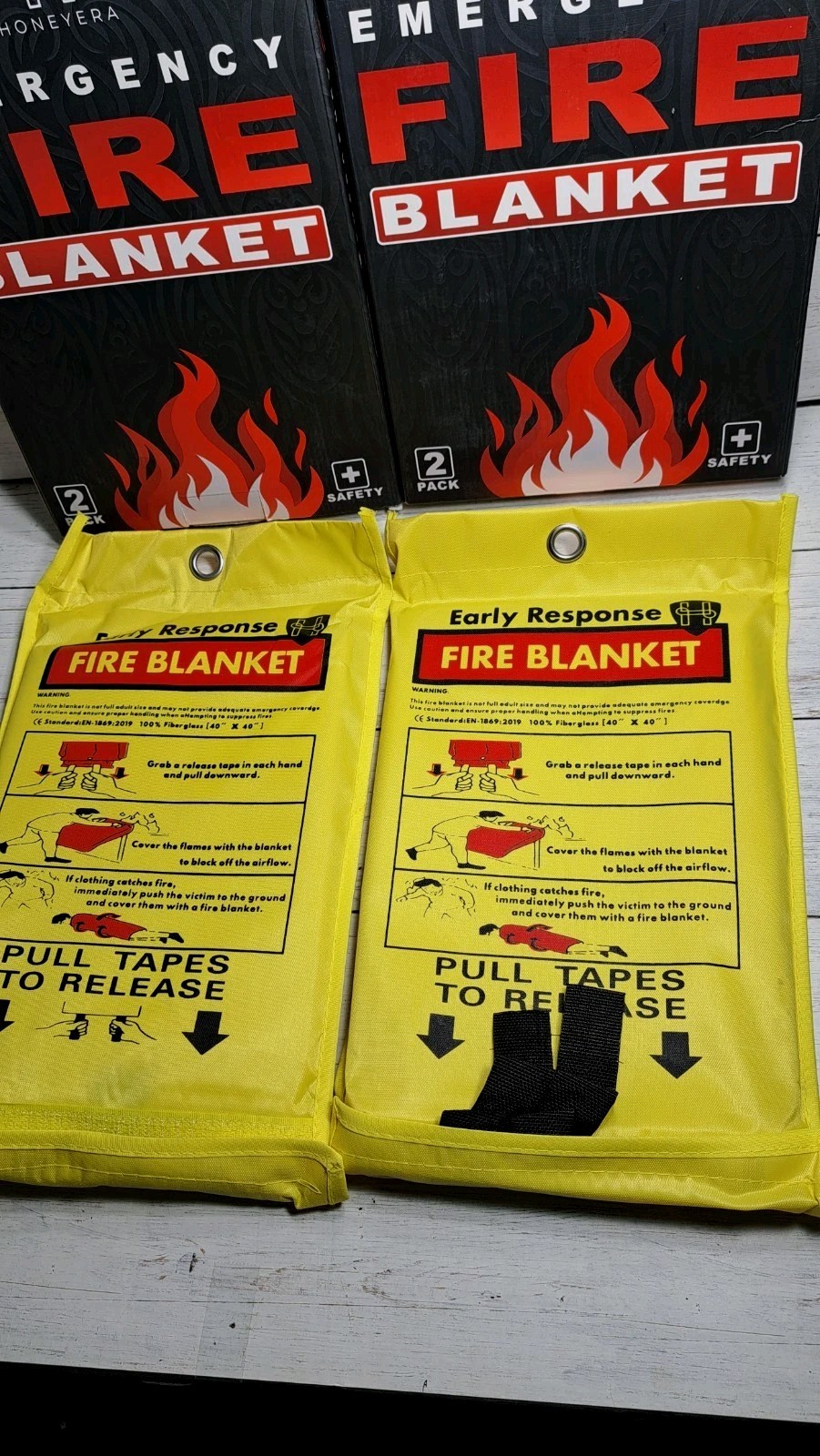 Emergency Fire Blankets 4 Pack Easy to Use for Fire Suppression Fiberglass