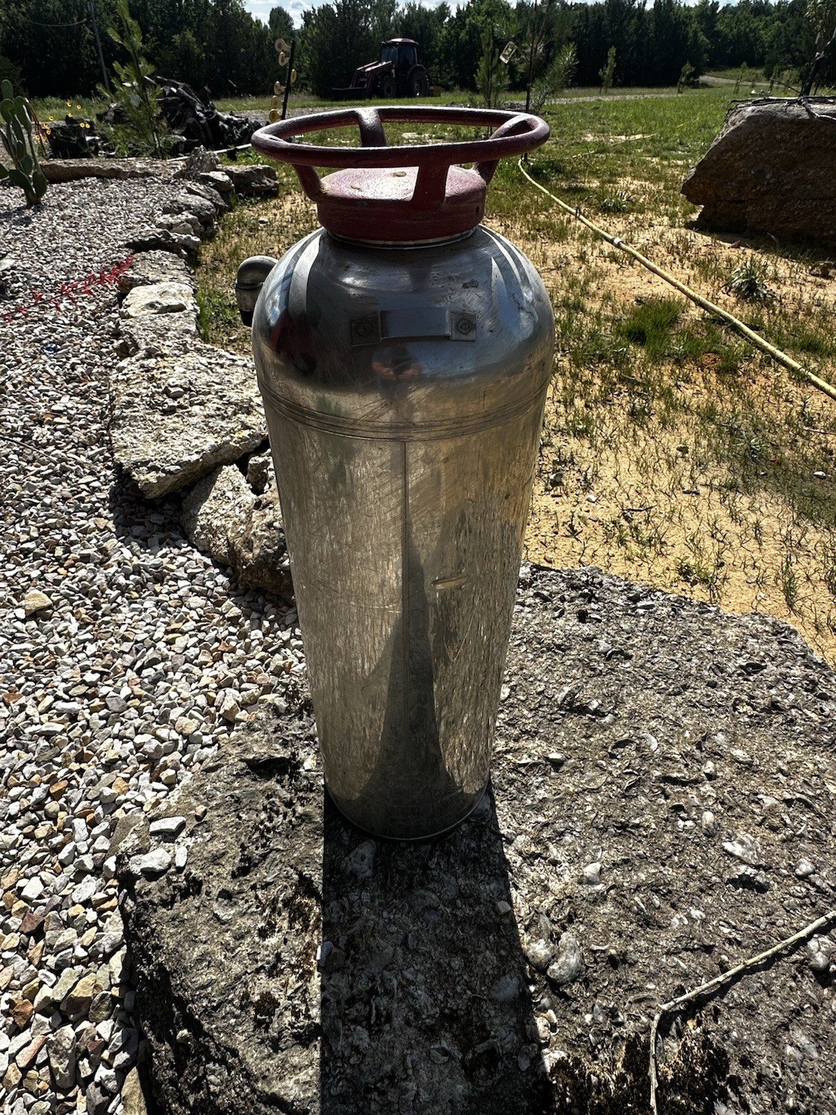 Kidde Foam Fire Extinguisher FSMS Model MPN FSMS Stainless Steel Red Handle
