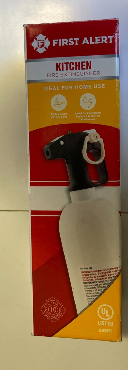 First Alert Kitchen Fire Extinguisher KFE2S5 UL RATED 5-B:C White 1 Pack
