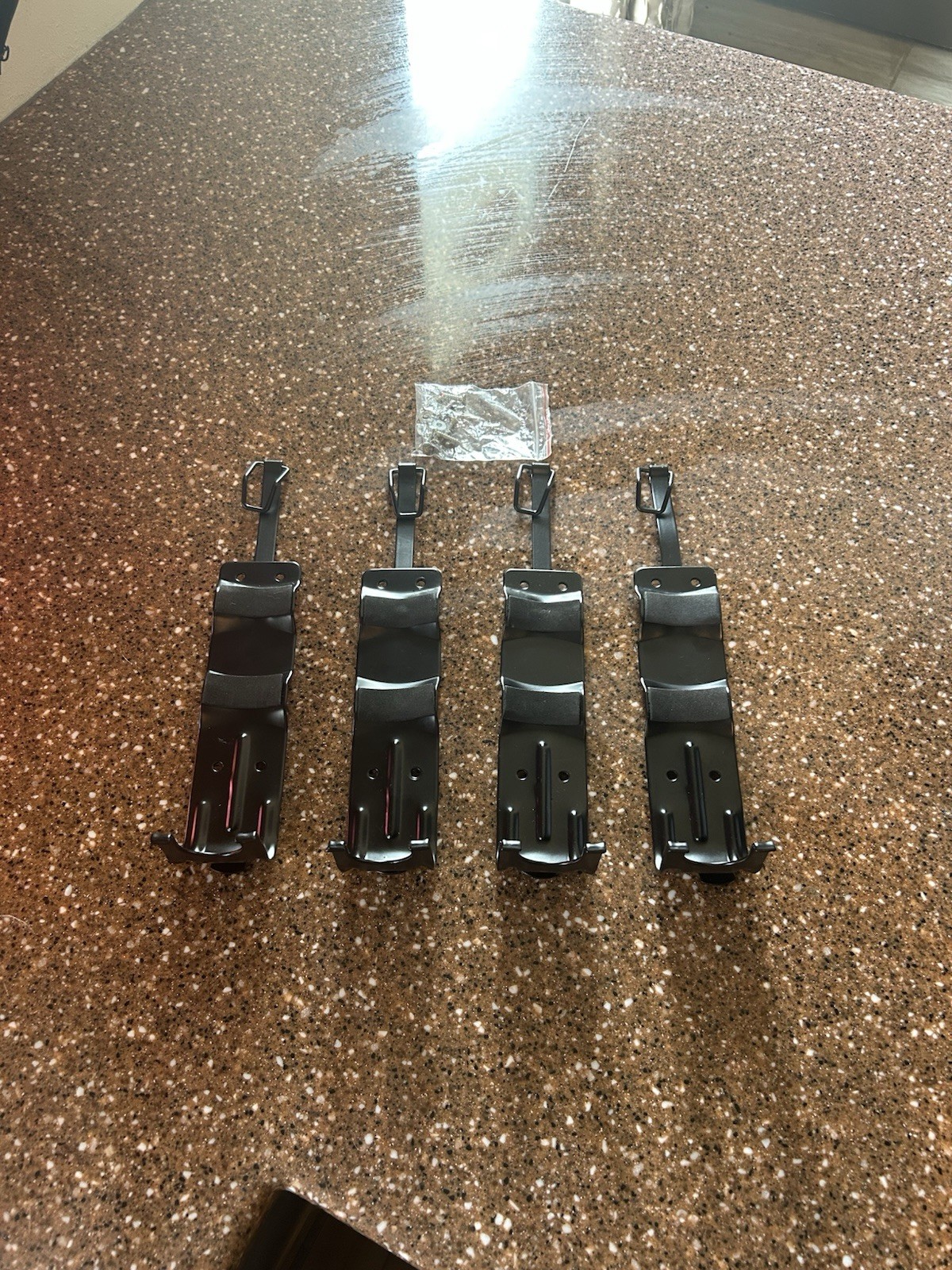 4 Pack 2.5 Lb Fire Extinguisher Wall Mount Metal Bracket