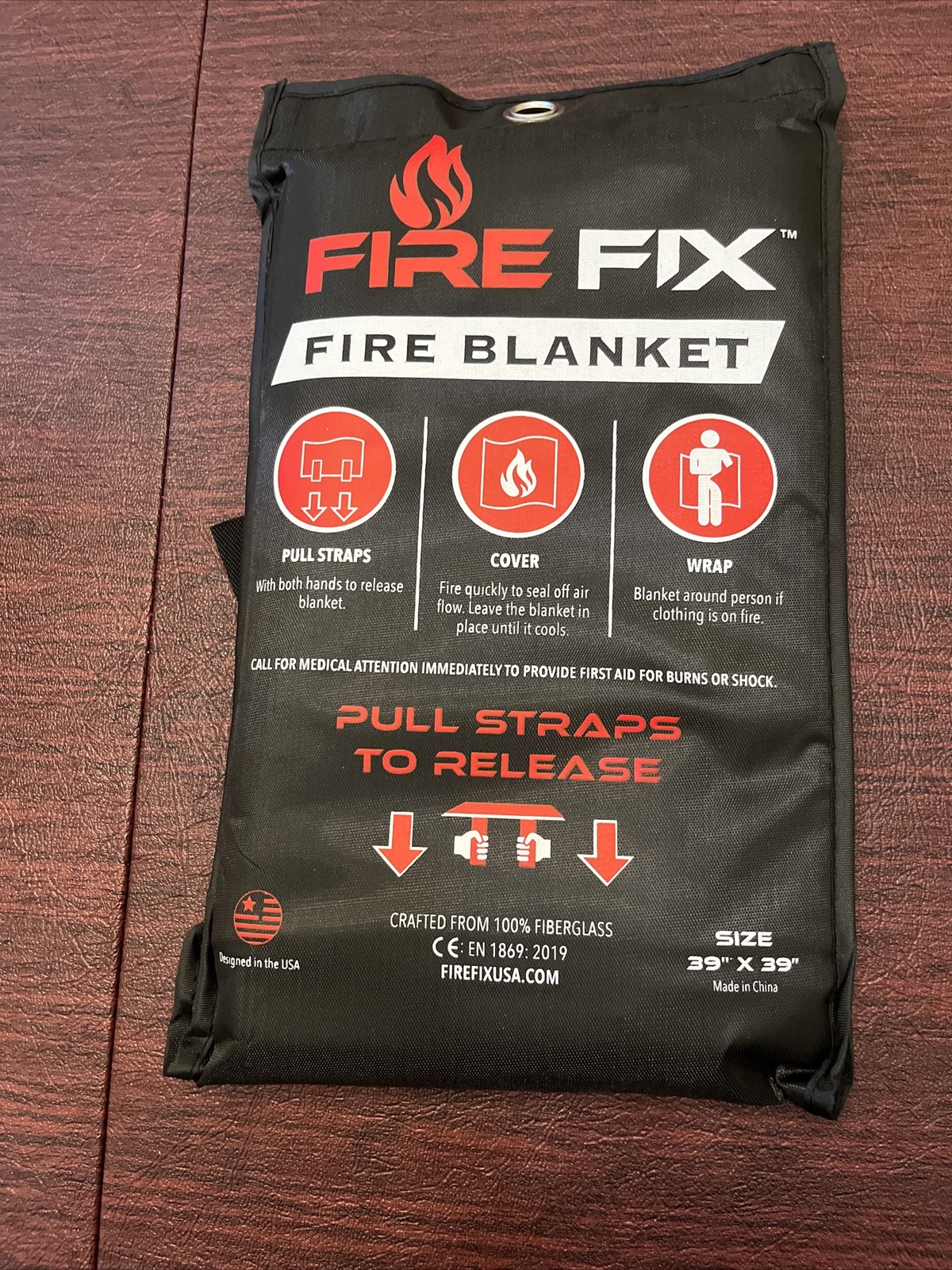 Emergency Fire Blanket w Mount 1-Pk Pull, Cover, Wrap Emergency Blanket 39″ X39″