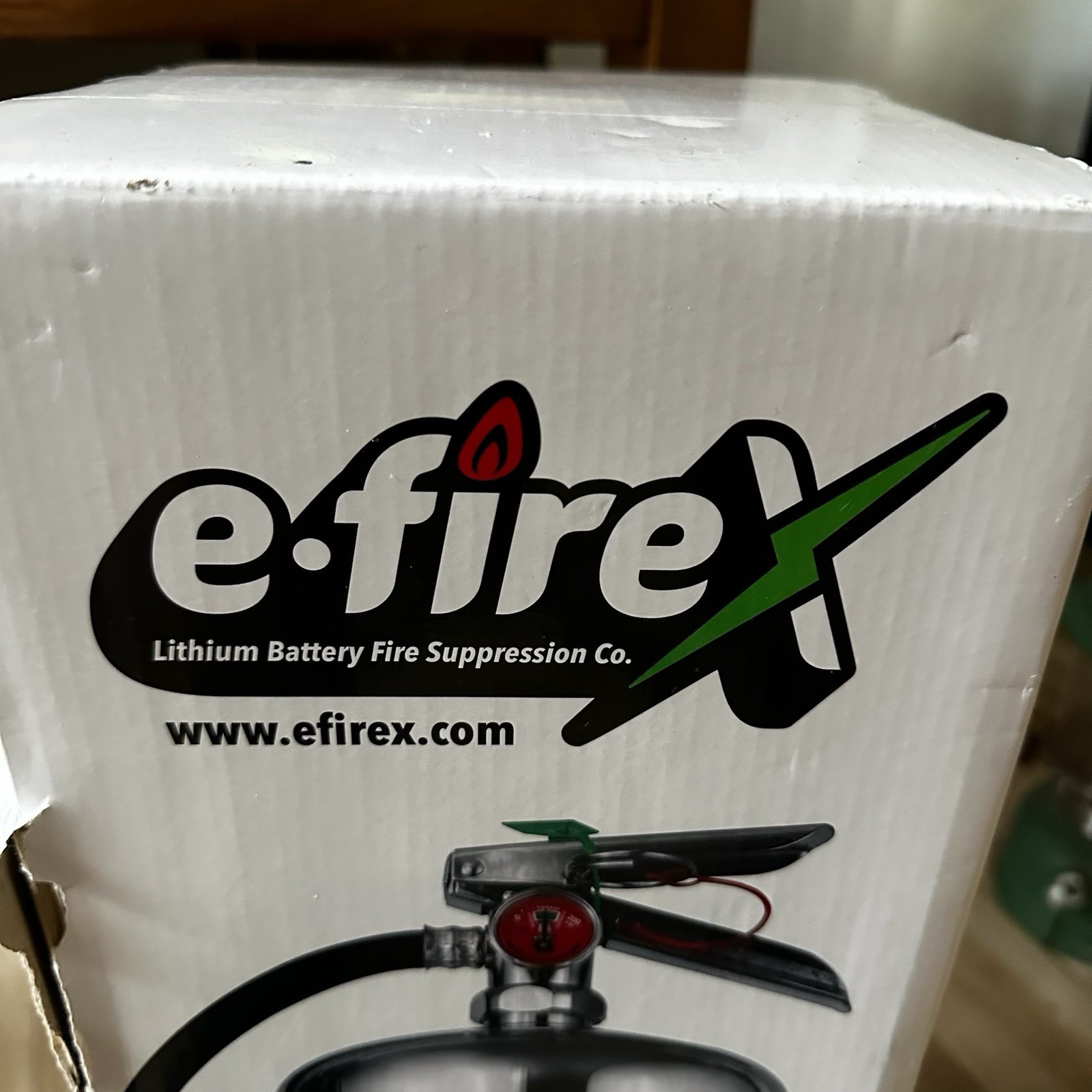 eFireX Lithium Battery TRPL-E Fire Extinguisher 9 Liter With Bracket NEW