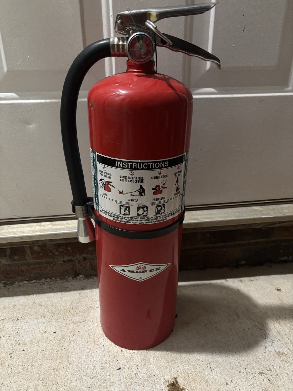 Amerex AX397 HALOTRON I Fire Extinguisher – 11lb w/Wall Hanger – 1A:10B:C – 2023