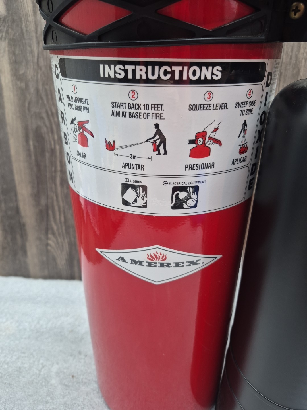 Amerex 331 Fire Extinguisher, 15 Lb Capacity, Class Bc , Ul Rating10b:C ,