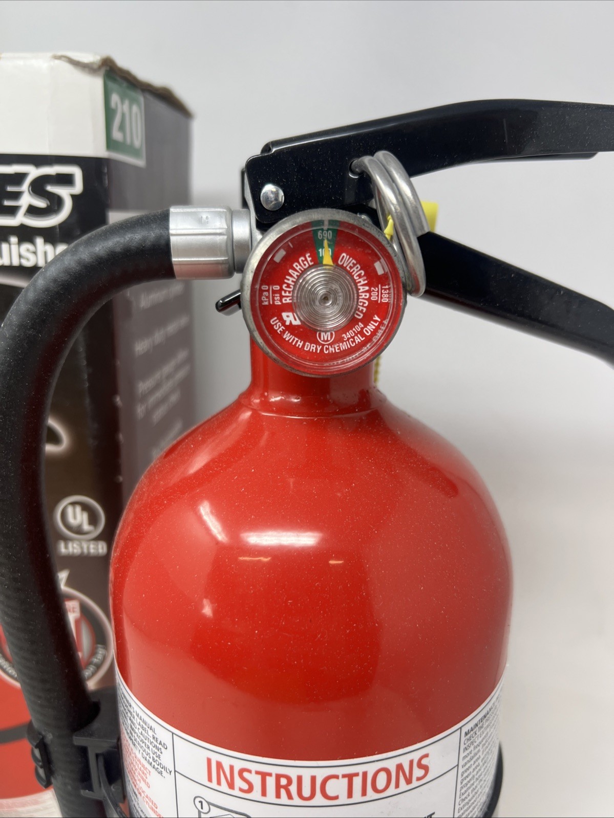 Kidde Pro 210 2A:10-B:C Fire Extinguisher, Rechargeable, Multi-Purpose, 4 lbs