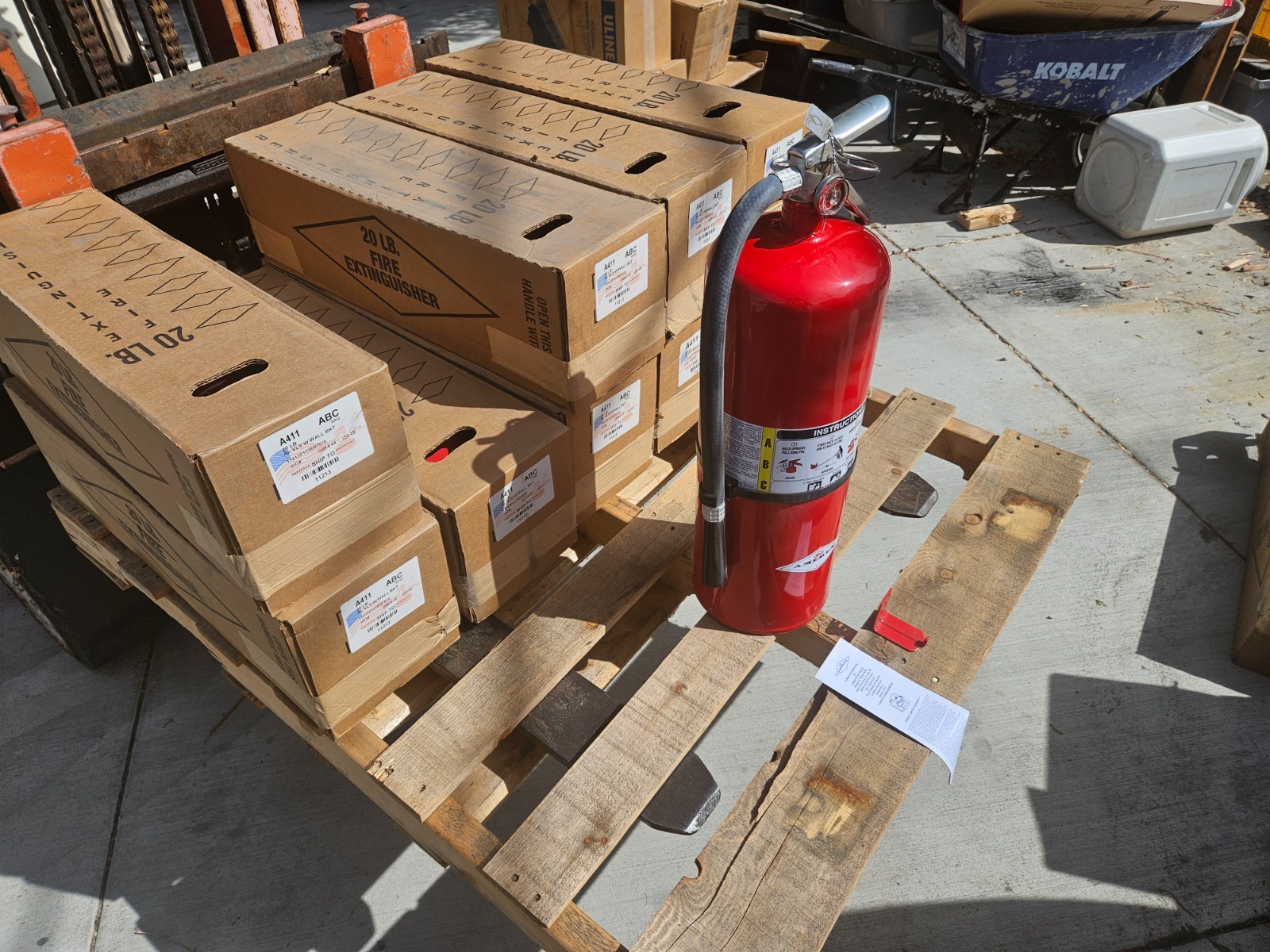 Amerex A411, 20lb ABC Dry Chemical Class A B C Fire Extinguisher BRAND NEW