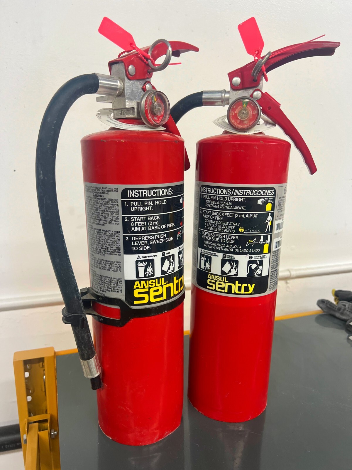 Fire Extinguisher 5lb Abc w brackets (Refurbished – Scratch and Dirty) Set Of 2