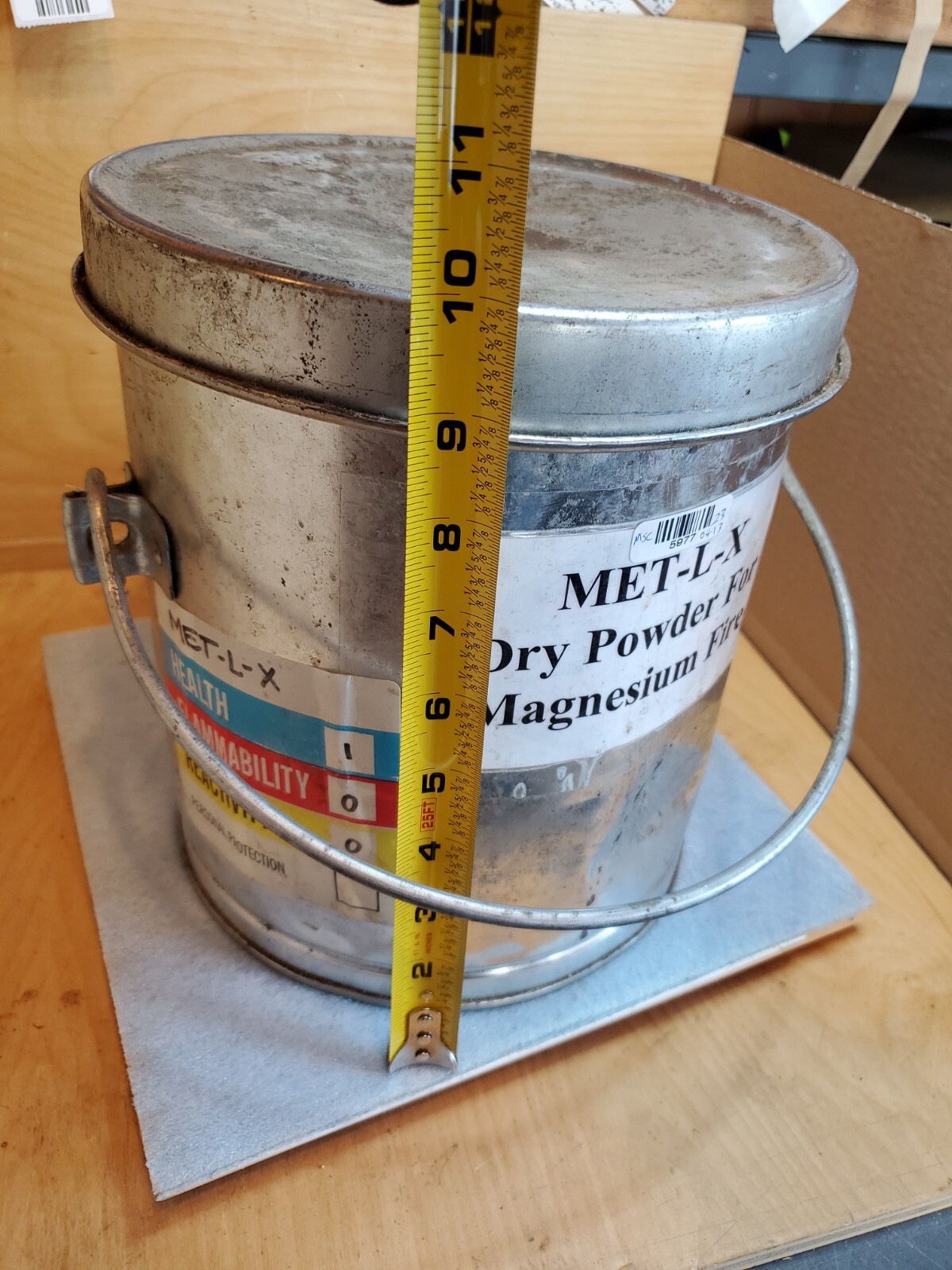 MET-L-X EXTINGUISHING POWDER