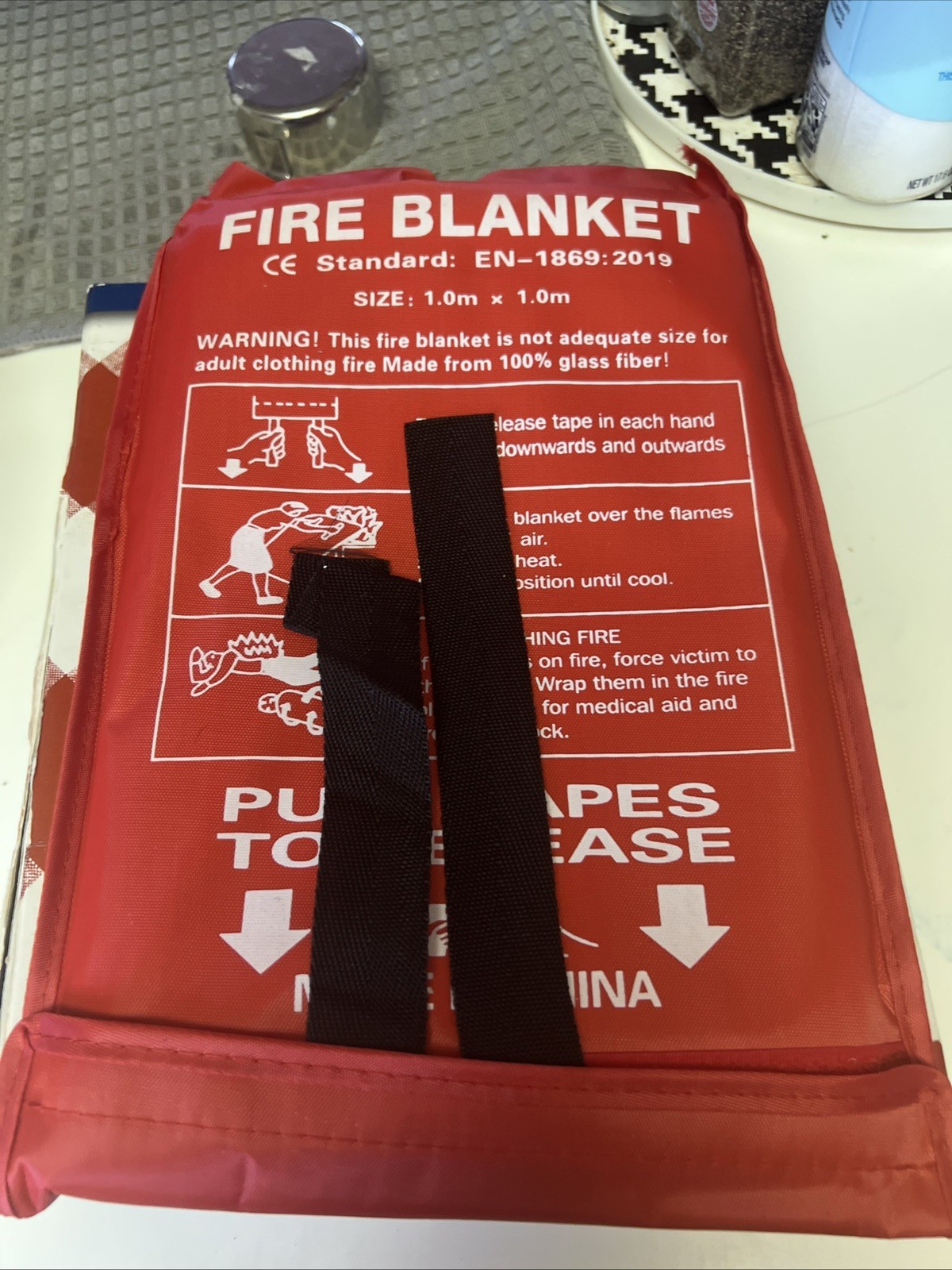 FIRE BLANKET Fiberglass Hero Emergency Home Retardant Prepared 39”x39′