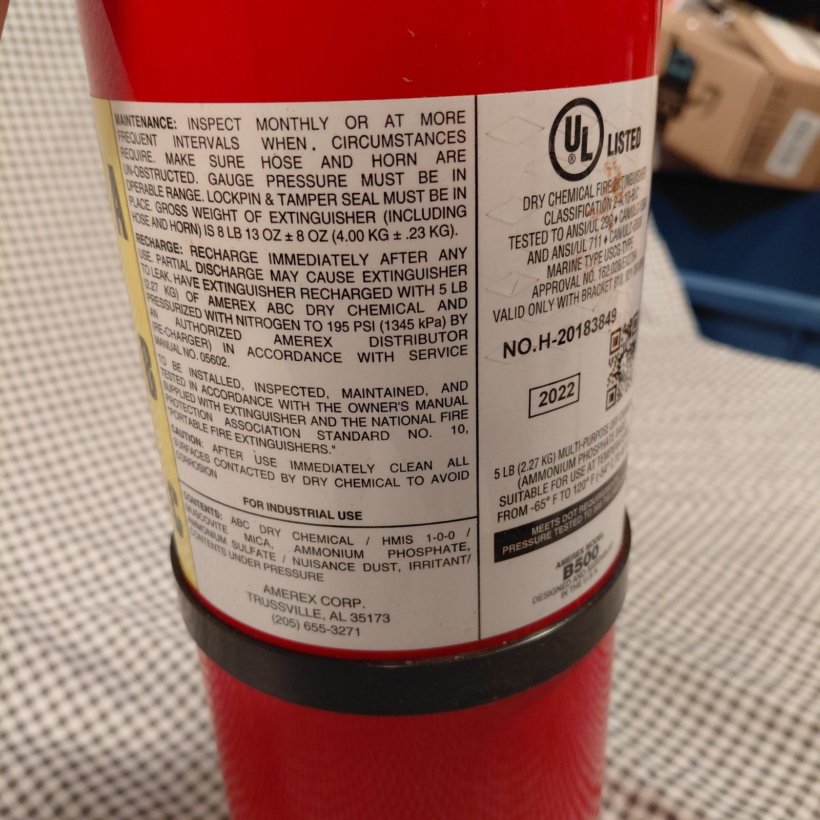 Amerex 5lb Fire Extinguisher W/ Service Tags Model B500 **SEE NOTES ON SHIPPING*