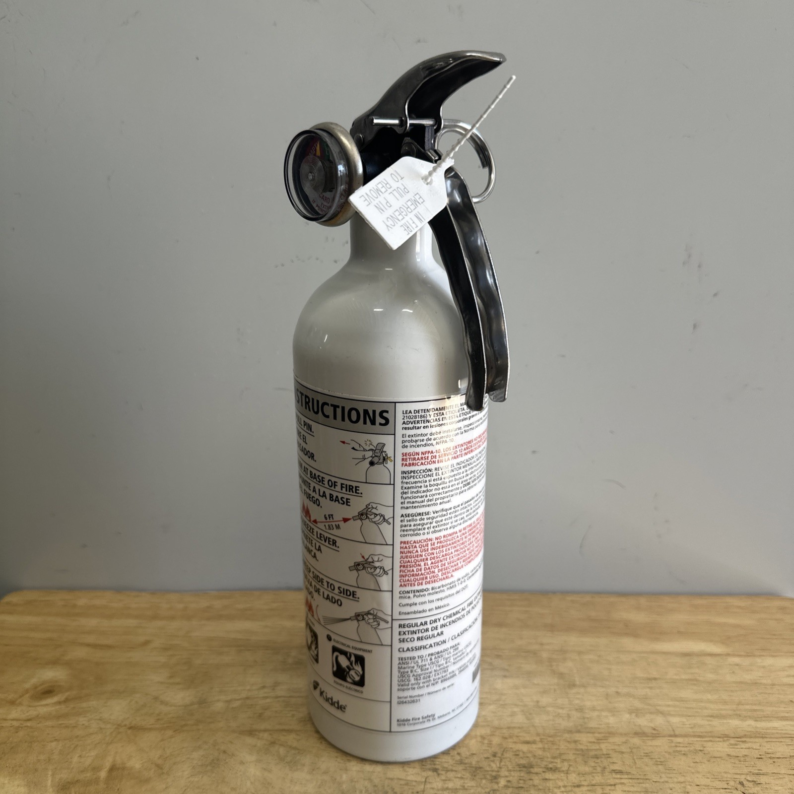 Kidde Auto/Marine UL Rating 10-B:C Fire Extinguisher – White (21029372)