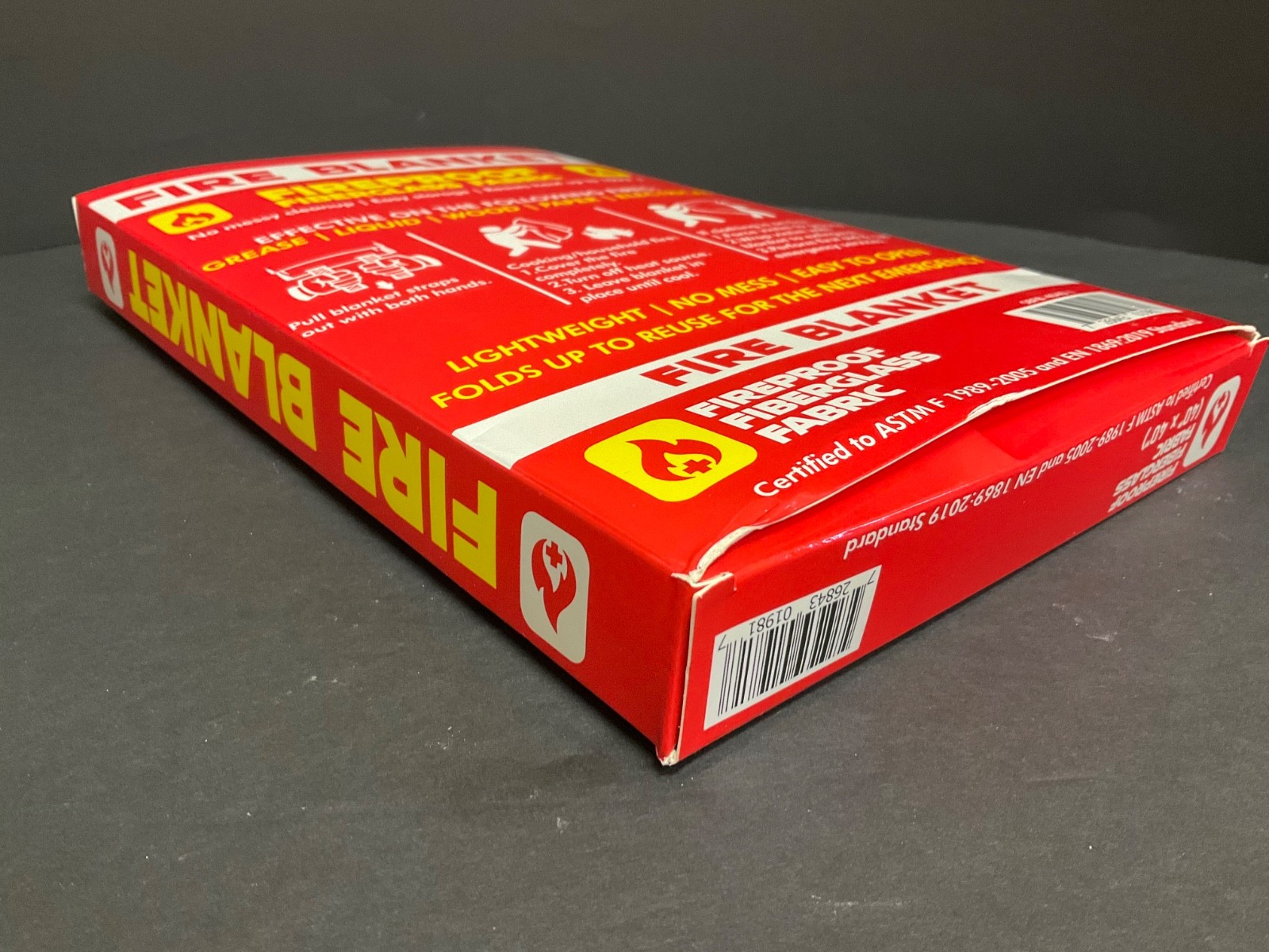 Silverback 40″ X 40″ Fireproof Fiberglass Fire Blanket