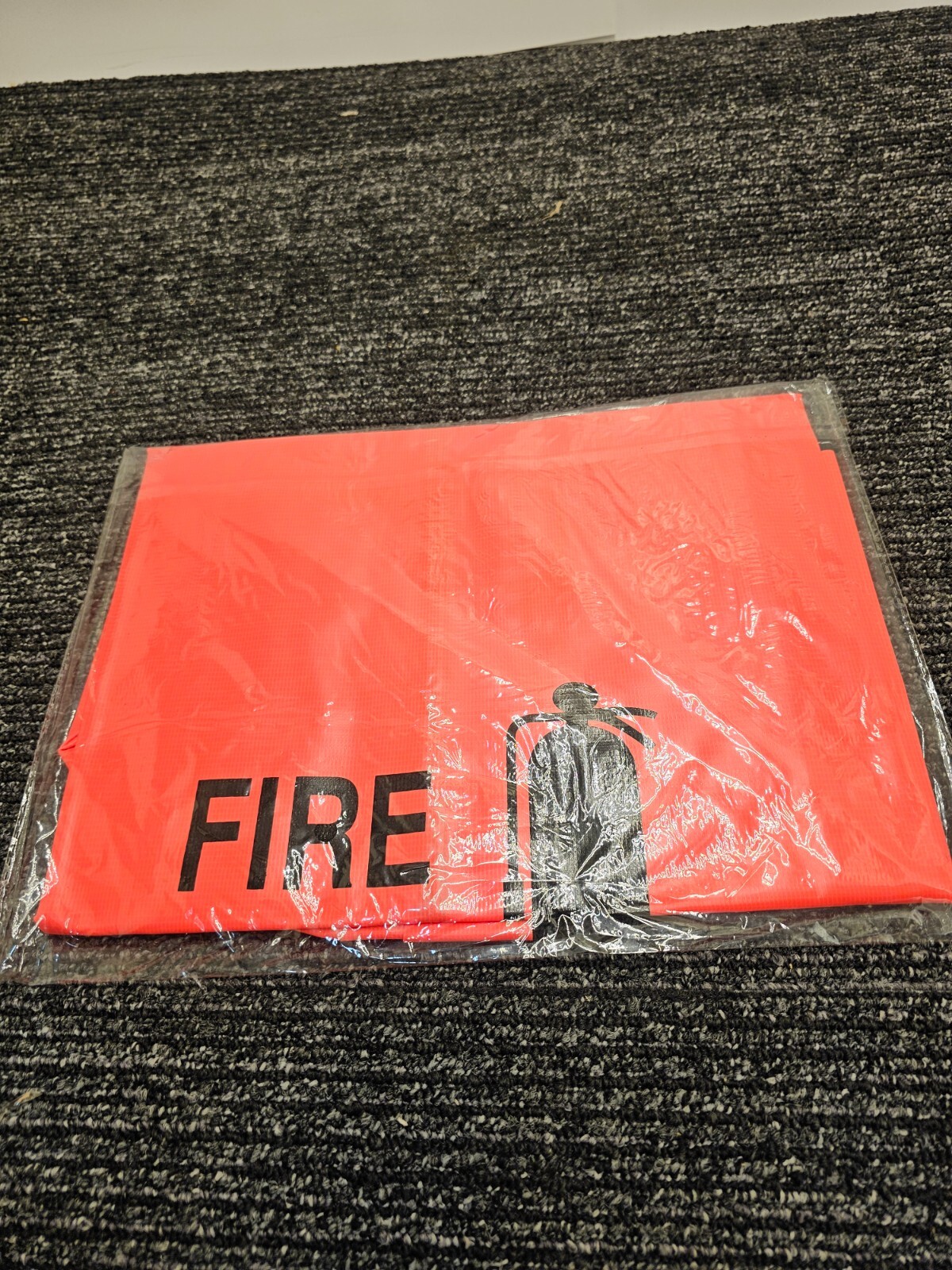 (QTY 2) Fire Extinguisher Cover Nylon 4T177 For STEINER 15 to 30 lb Tank Wt