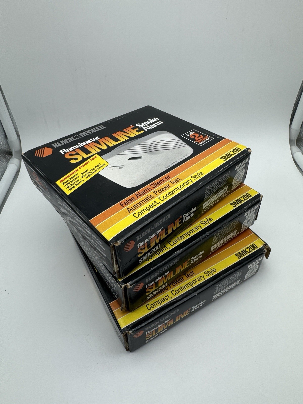 Set of 3 Black and Decker Flamebuster Slimline SMK100 Smoke Alarms NEW SEALED