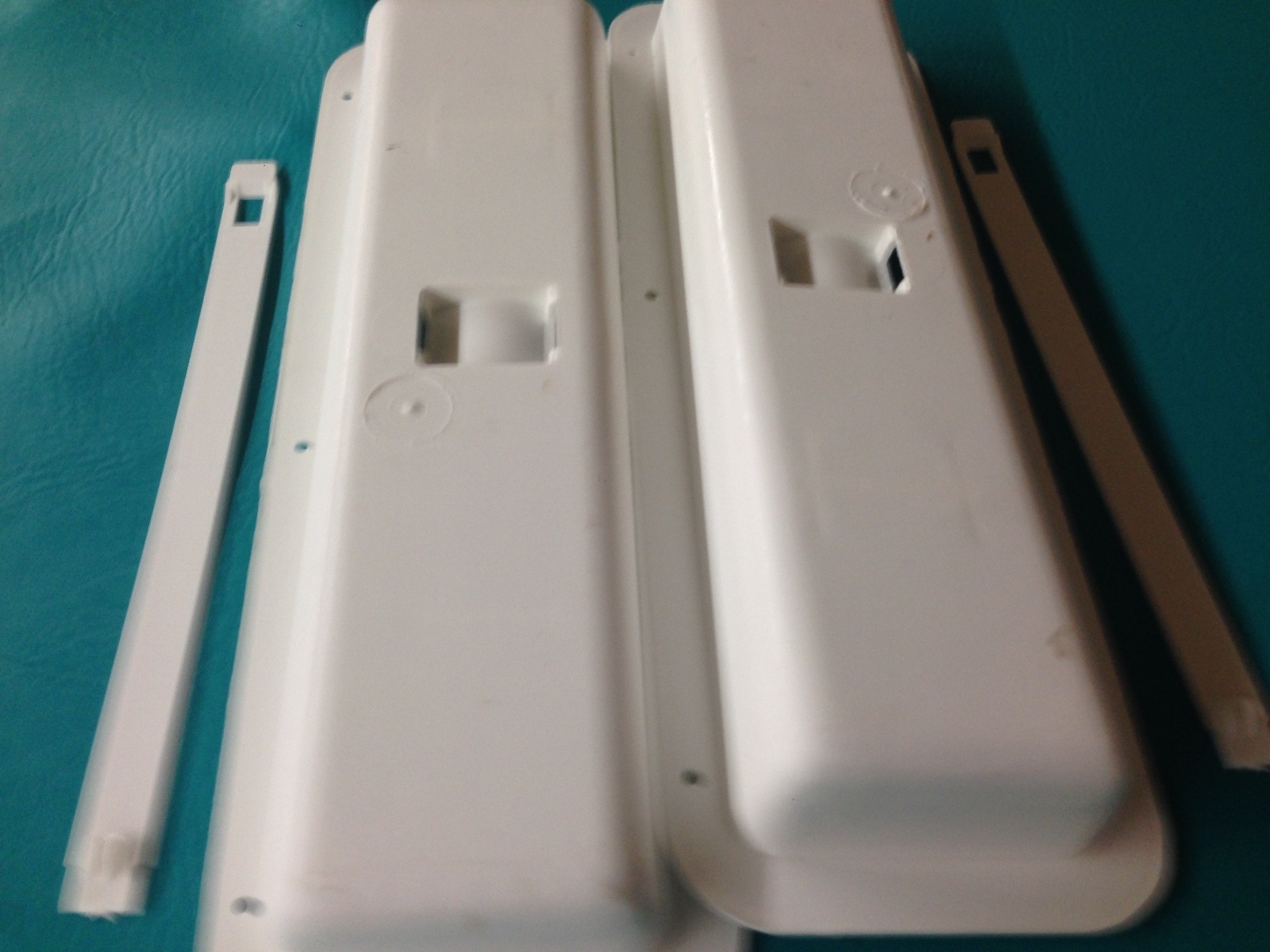 Set of 2 2lb Fire Extinguisher Wall Mount Bracket Holder Hanger Boat Rv White