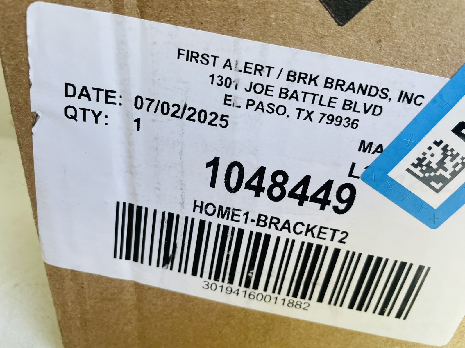 Set of 2 FIRST ALERT HOME1 Fire Extinguisher First Alert + Brackets Bracket2