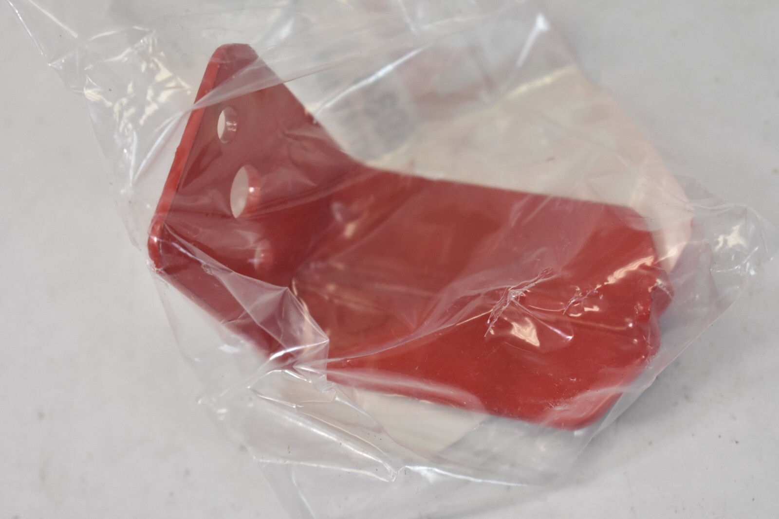 Lot of 5 ULine Fire Extinguisher Brackets 20lb Standard Wall Mount 2″ x 3″ x 2″