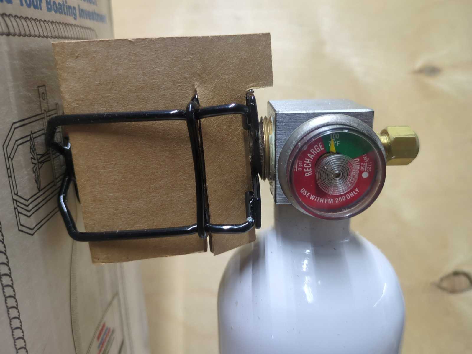 A3 Kidde Mariner Fyre Watch Automatic Fire Extinguisher FW50 FM200 466389