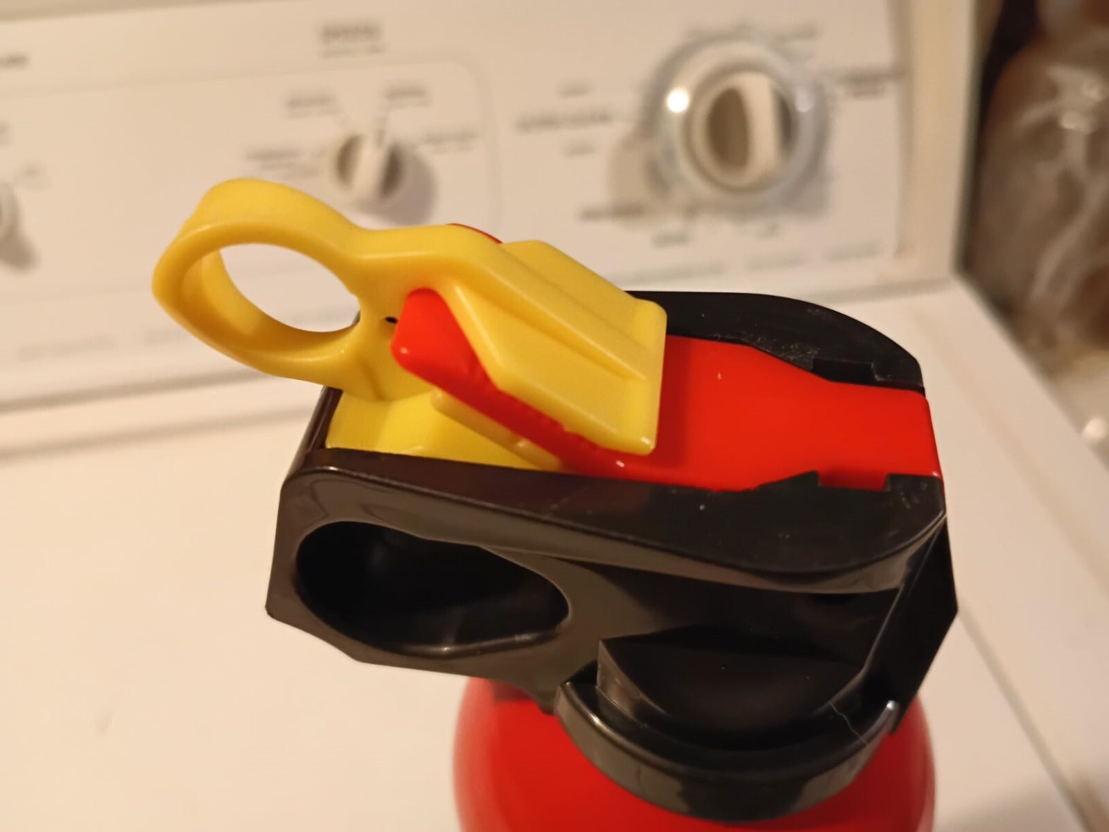 Portable Fire Extinguisher Spray With Bracket For Car Home Kitchen Garage House