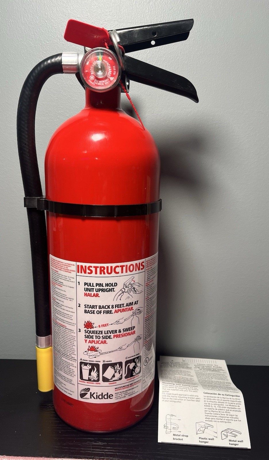 Kidde Fire Extinguisher Dry Powder Pressure Gauge Rechargeable Multipurpose