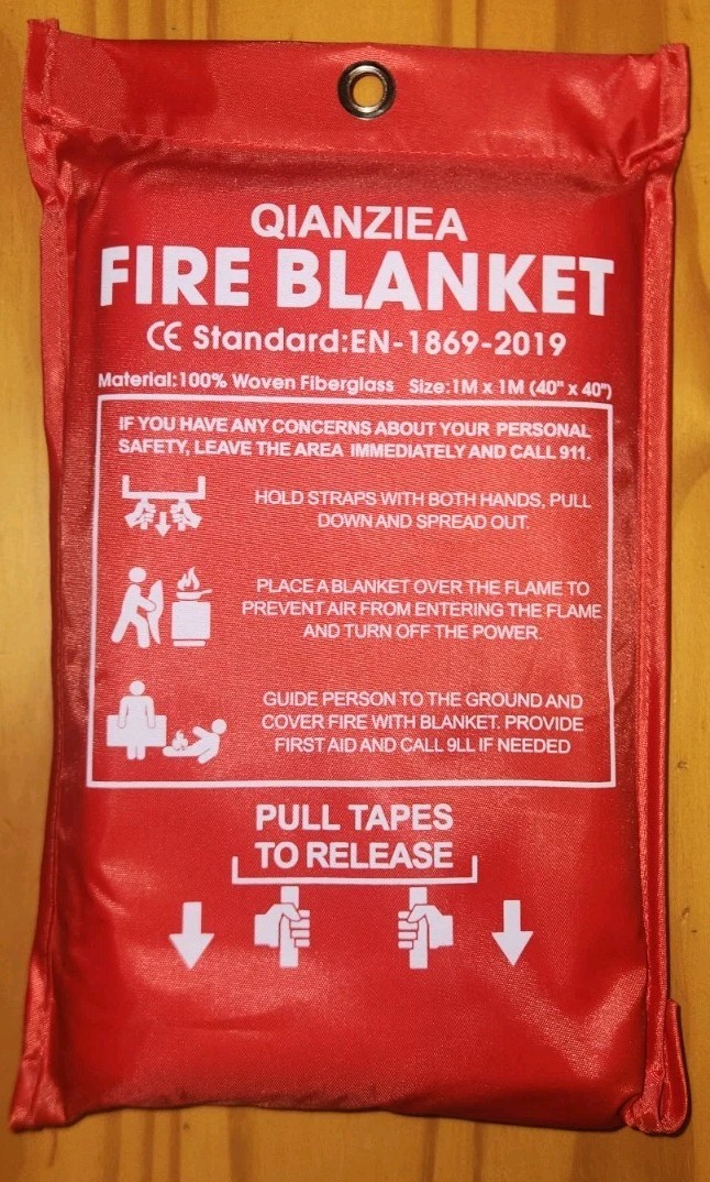Qianziea Fire Blanket 40″ X 40″ 100% Woven Fiberglass 1M x 1M