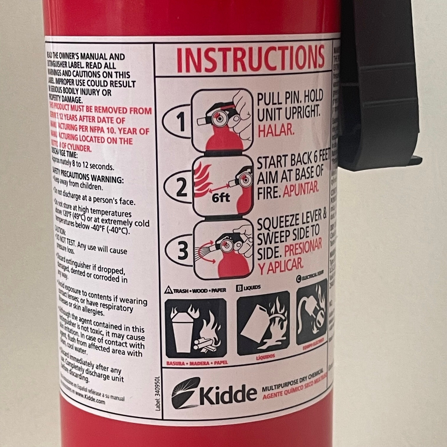 SUPREME x Kidde Fire Extinguisher for Display Red Box Logo Listed SS15 RARE NEW