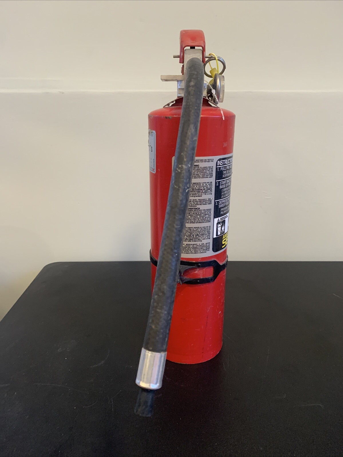 ANSUL SENTRY DRY CHEMICAL FIRE EXTINGUISHER Its Full 2022 Test Tag