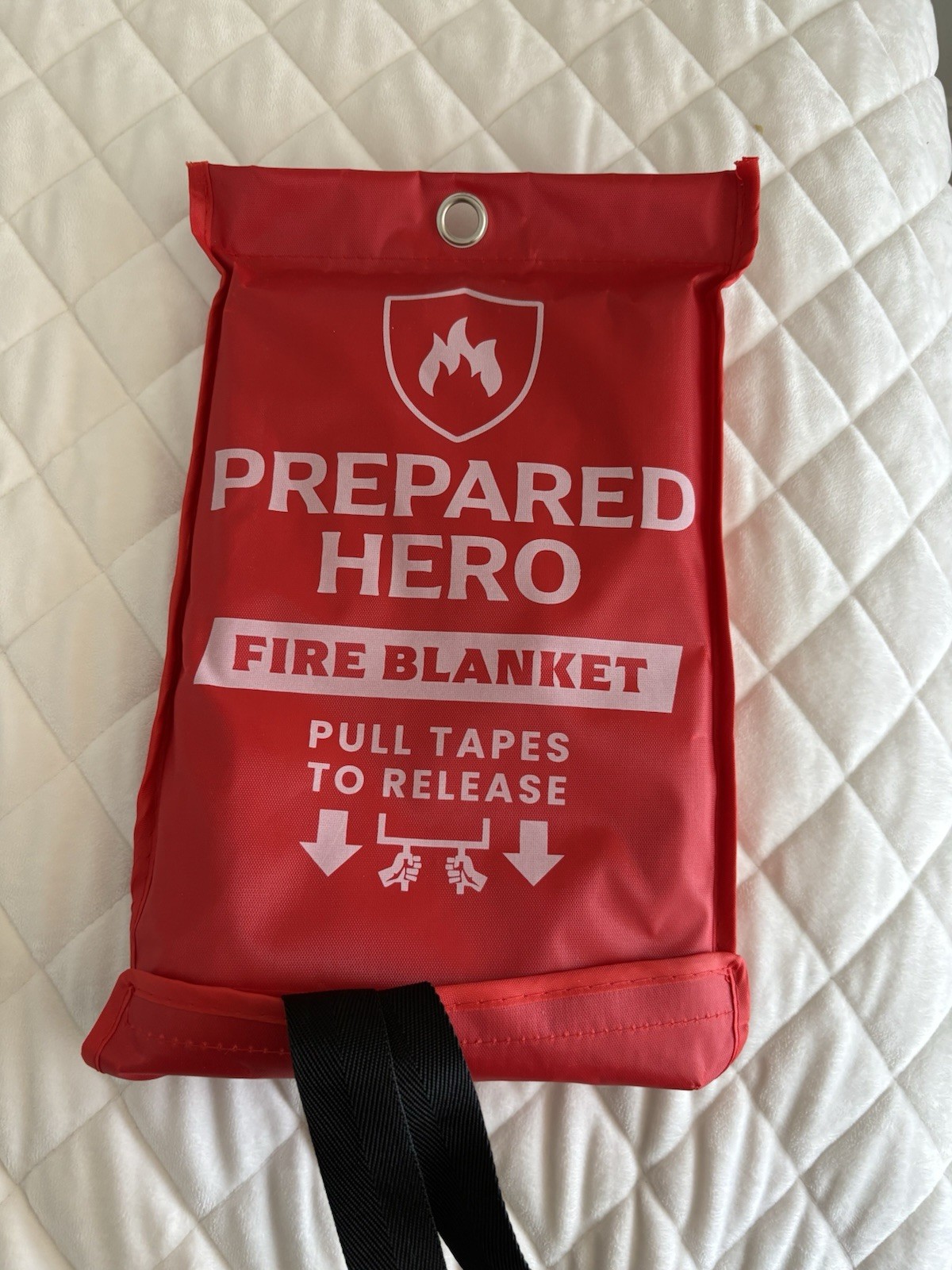 Prepared Hero Emergency Fire Blanket 1 Pack 39×39 In With easy Pull Tapes