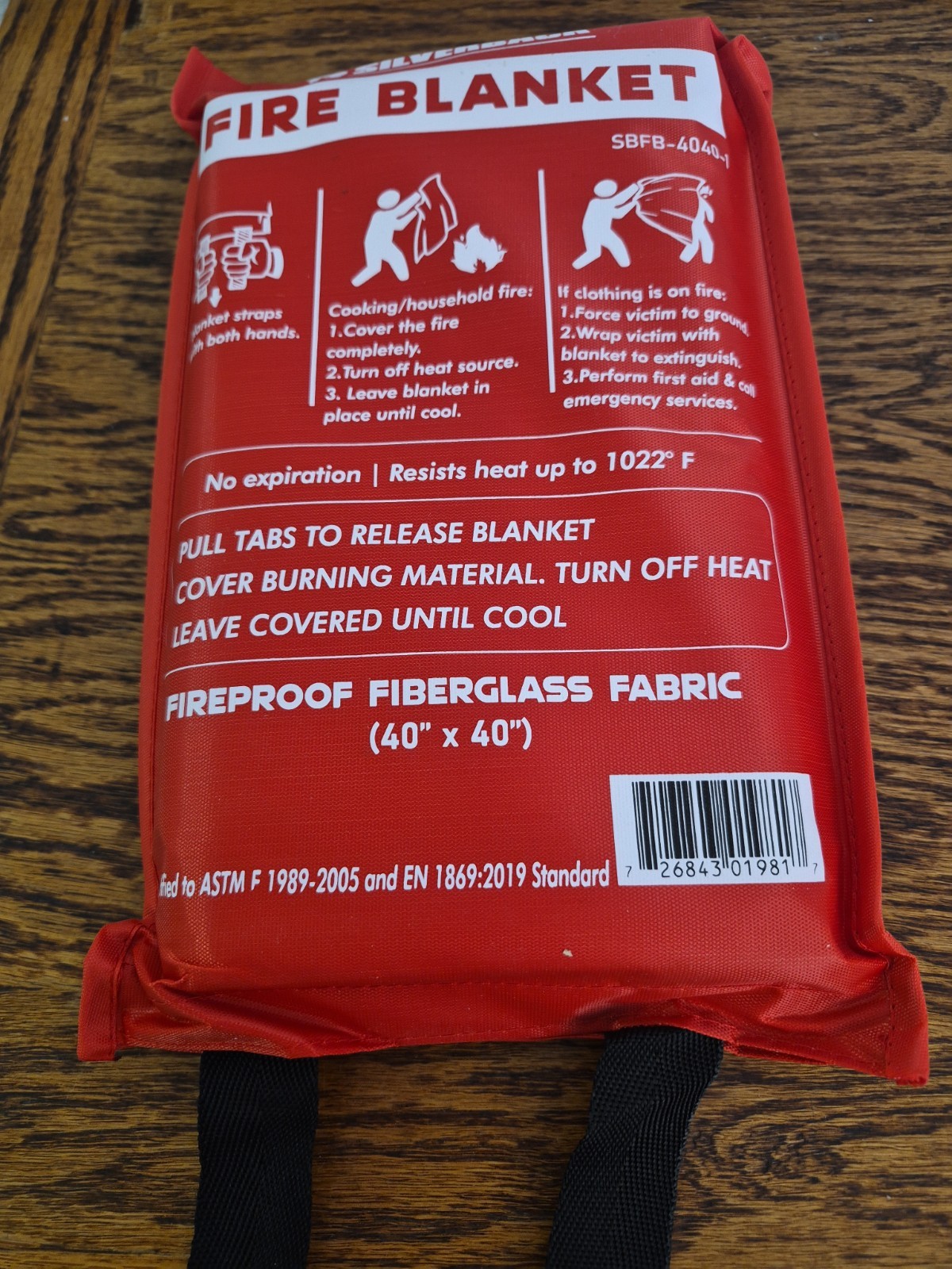 Silverback 40″ X 40″ Fireproof Fiberglass Fire Blanket