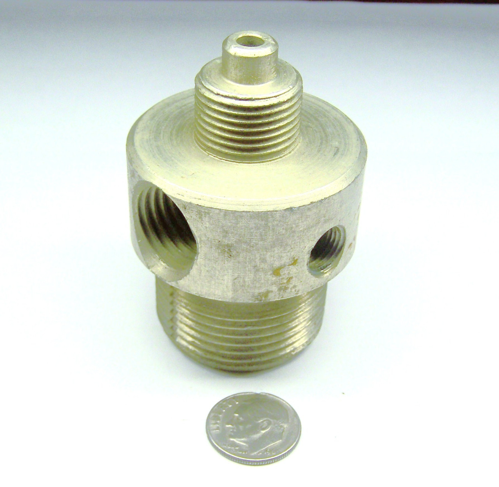 FIRE EXTINGUISHER NOS ALUMINUM VALVE BODY 2-1/2″ T 1.721″ D X .850″ W FLANGE