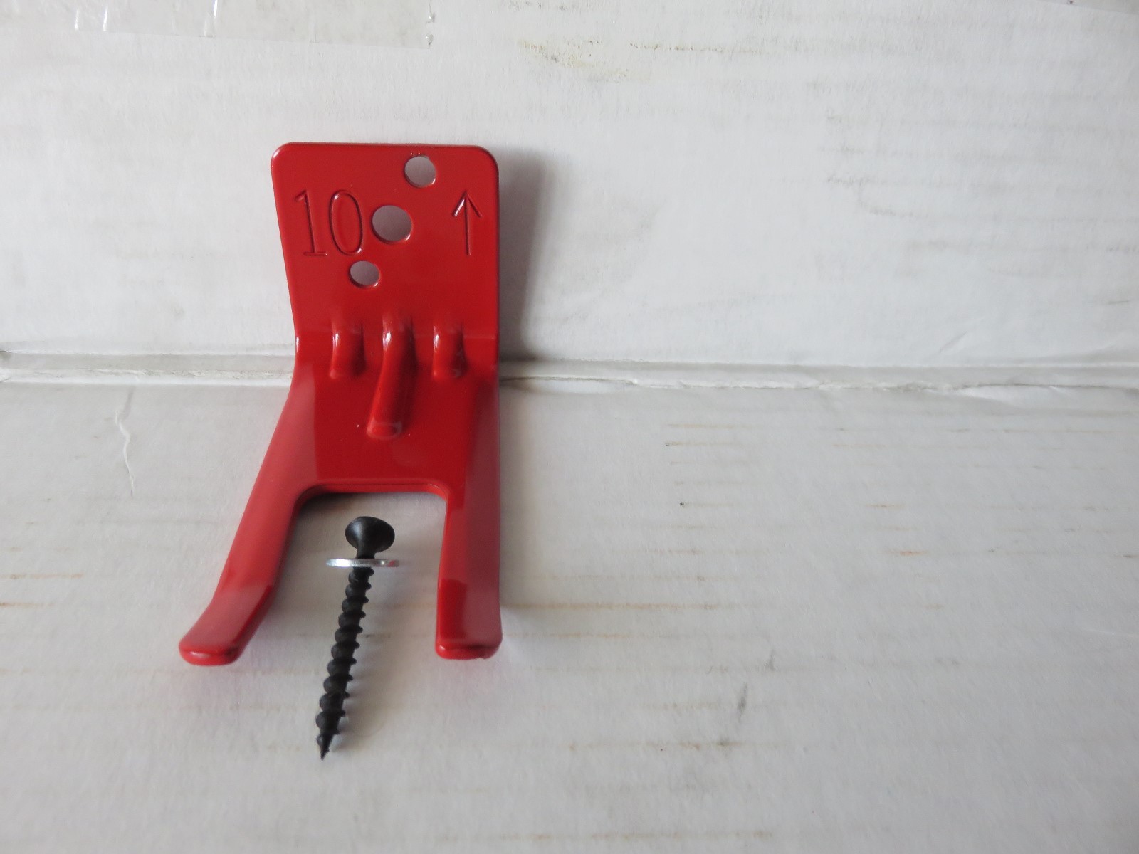 🔥🧯10-FORK STYLE WALL MOUNT 5 & 10 lb SIZE FIRE EXTINGUISHER (AMEREX) BRACKETs