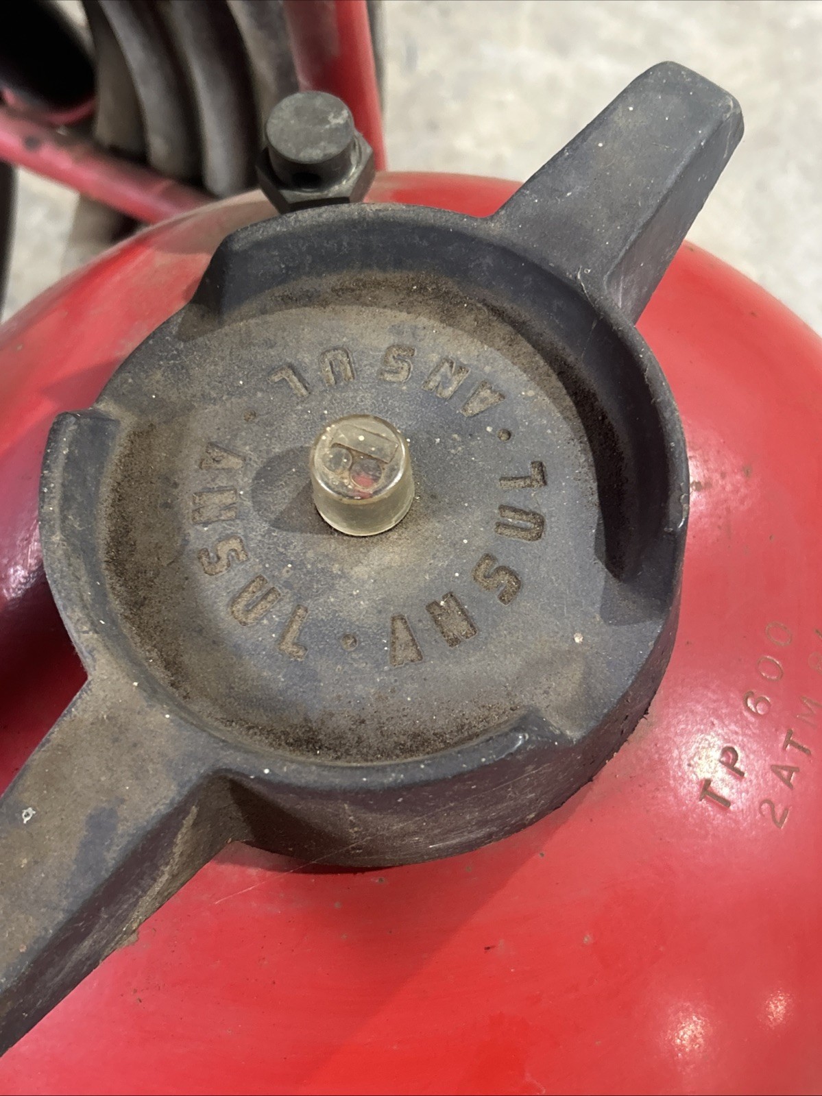 Ansul dry chemical fire extinguisher Model L-k-150D Class B,c Fires Wheeled Fire