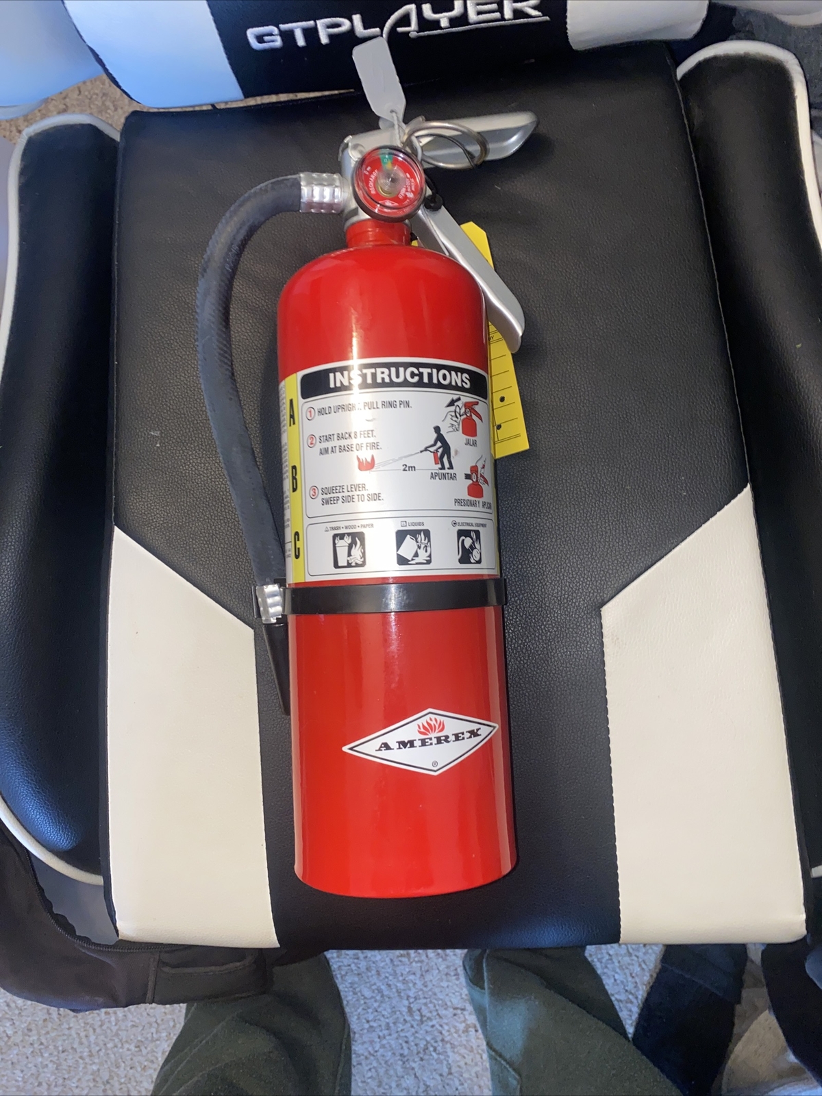 Amerex B402 5lbs ABC Dry Chemical Fire Extinguisher