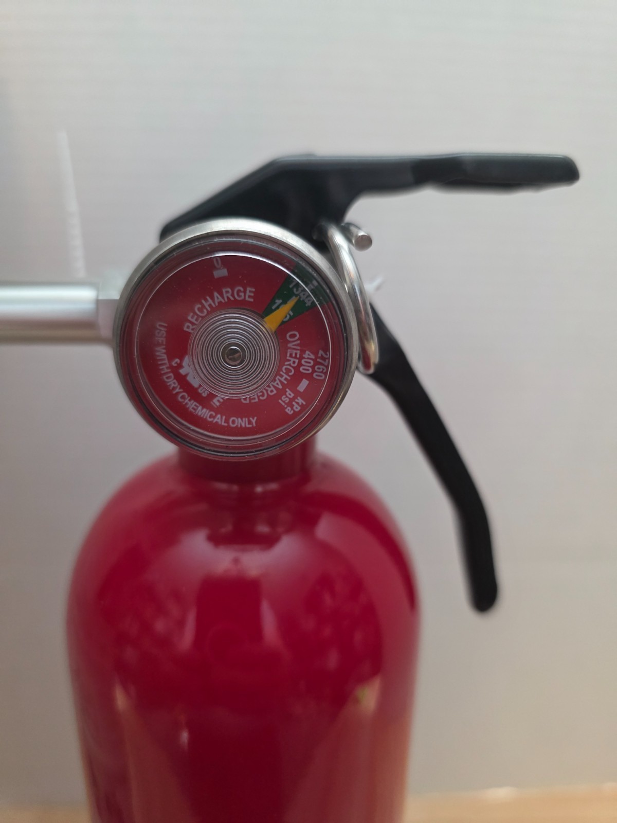 First Alert HOME1 Fire Extinguisher Lot of 2 UL Rated 1A10BC Rechargeable