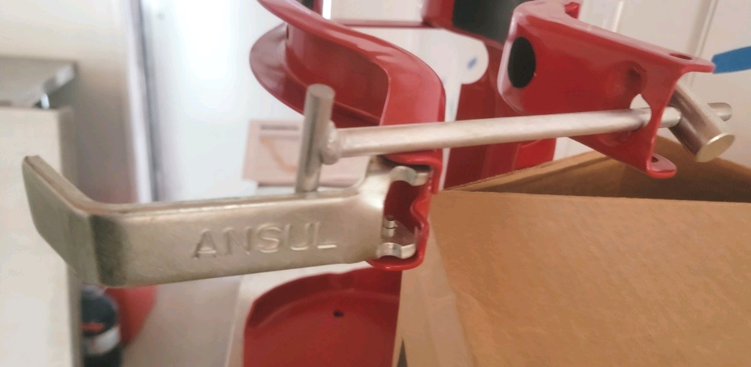NEW Ansul Heavy Duty Fire Extinguisher Bracket – Part 79456