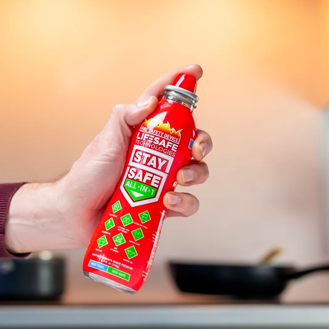 All-in-1 Non-Toxic Fire Extinguisher: Safe for Electrical and Lithium-Ion Fires