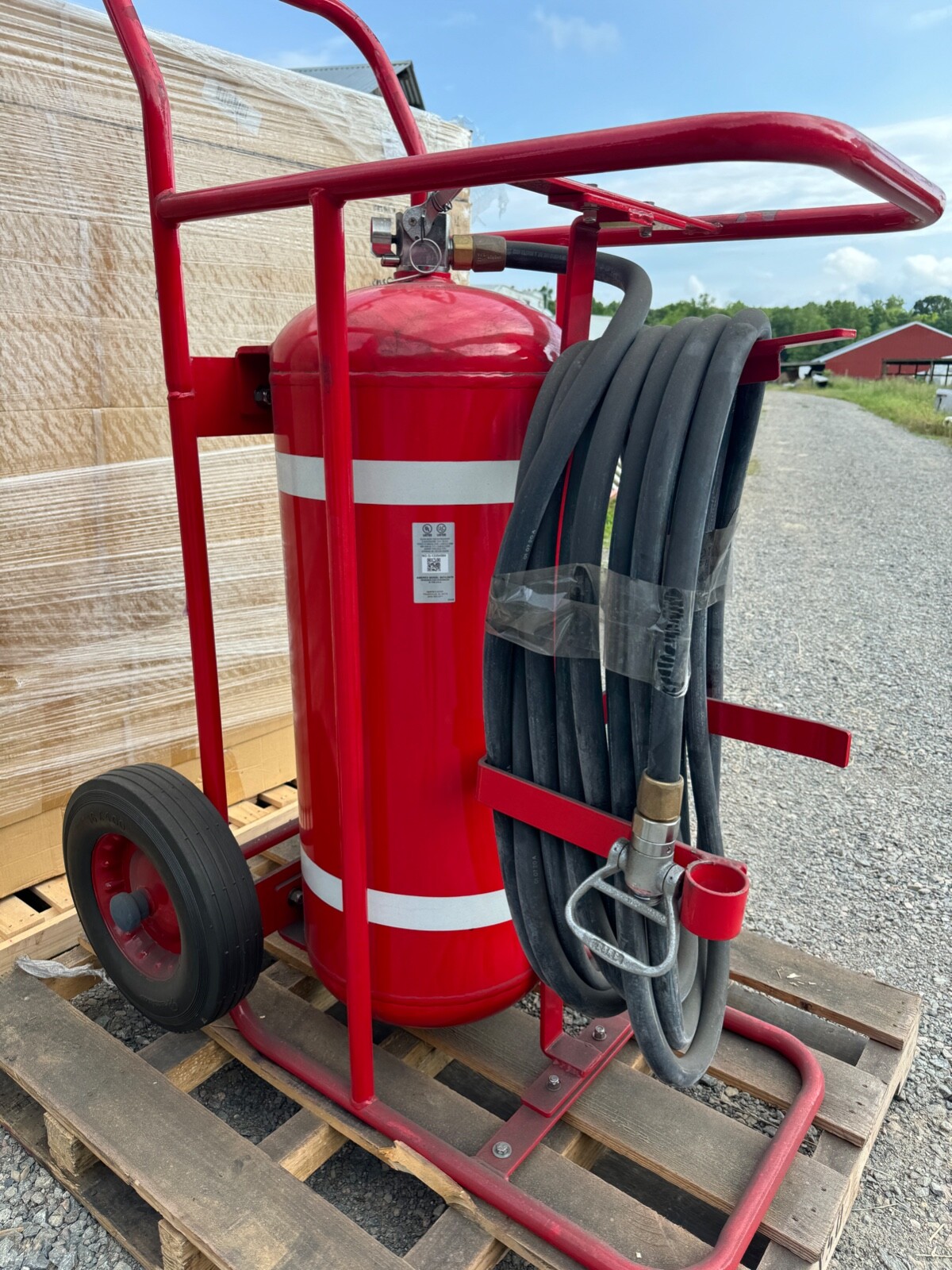 Amerex B674 – 150 LB Halotron Wheeled Fire Extinguisher