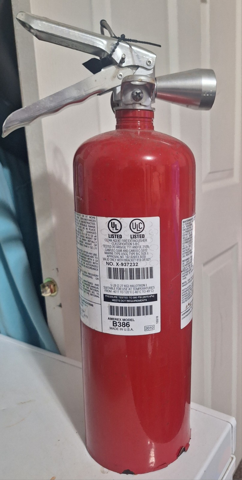 Amerex B386T Fire Extinguisher 5 lb Halotron Clean Agent Class BC w/ Bracket