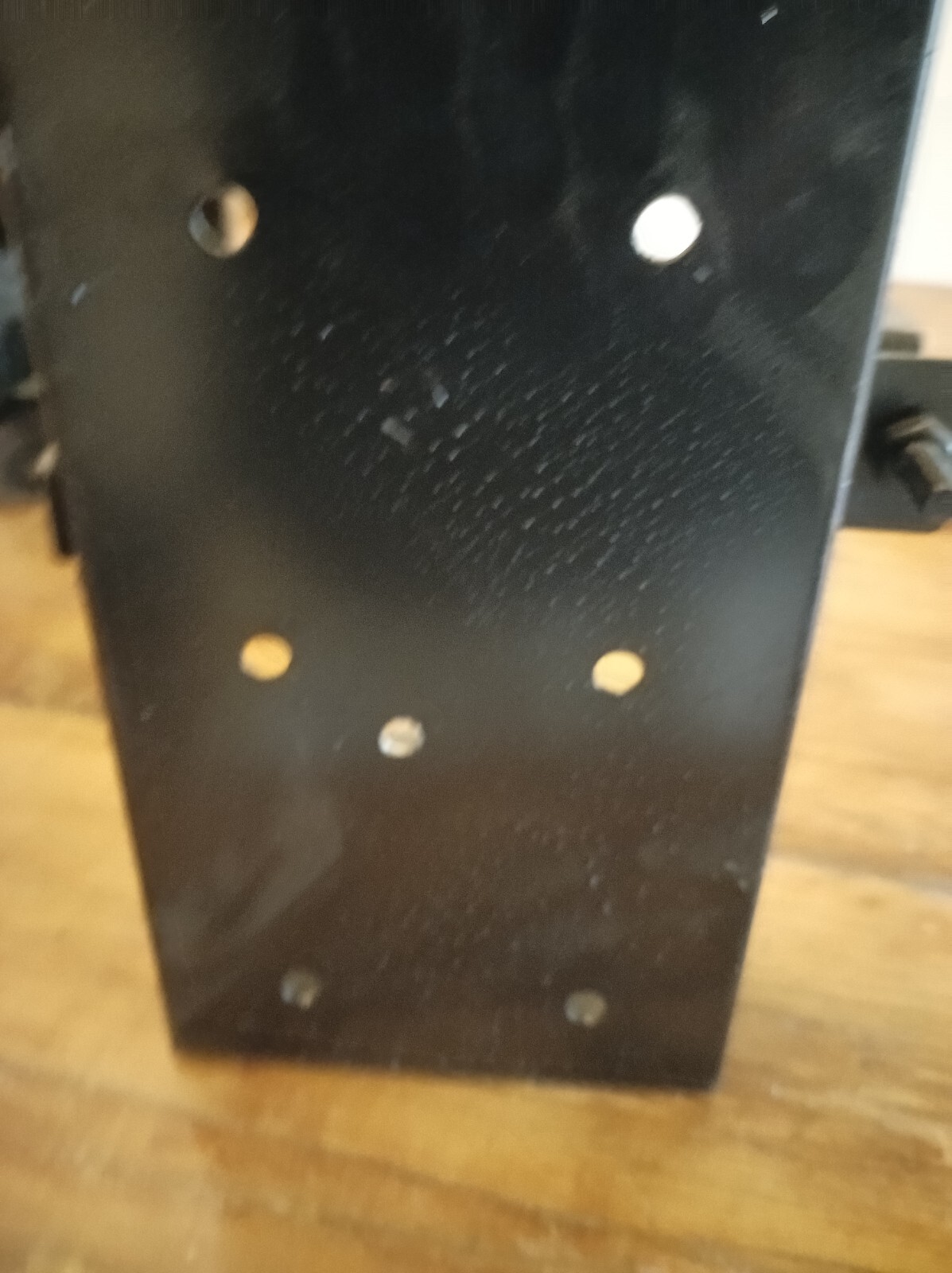 Fire Extinguisher Bracket Steel Amerex 812 11-Gauge Steel, 6″ Adjustable