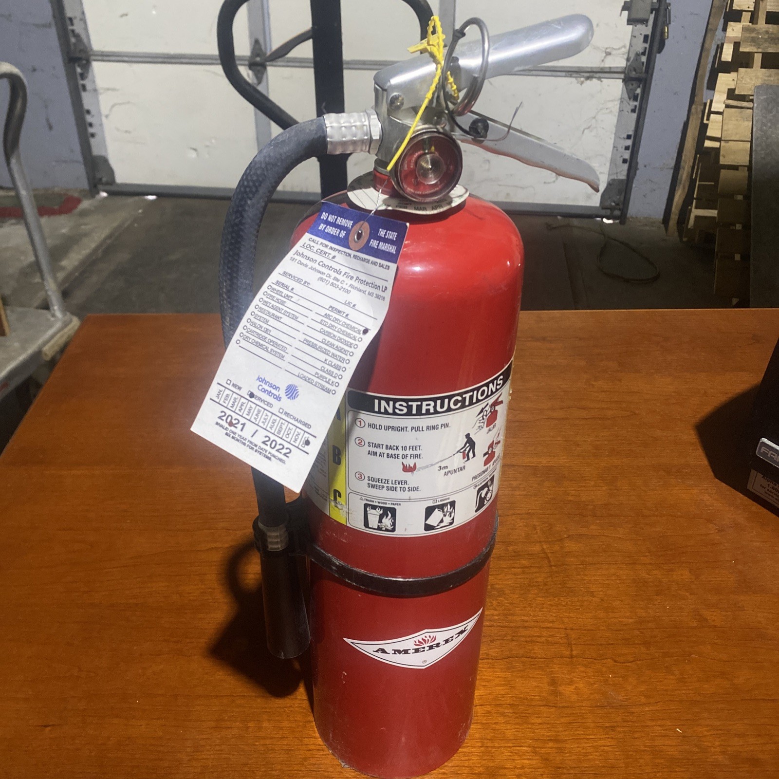 Amerex B456 10LB ABC Dry Chemical Fire Extinguisher