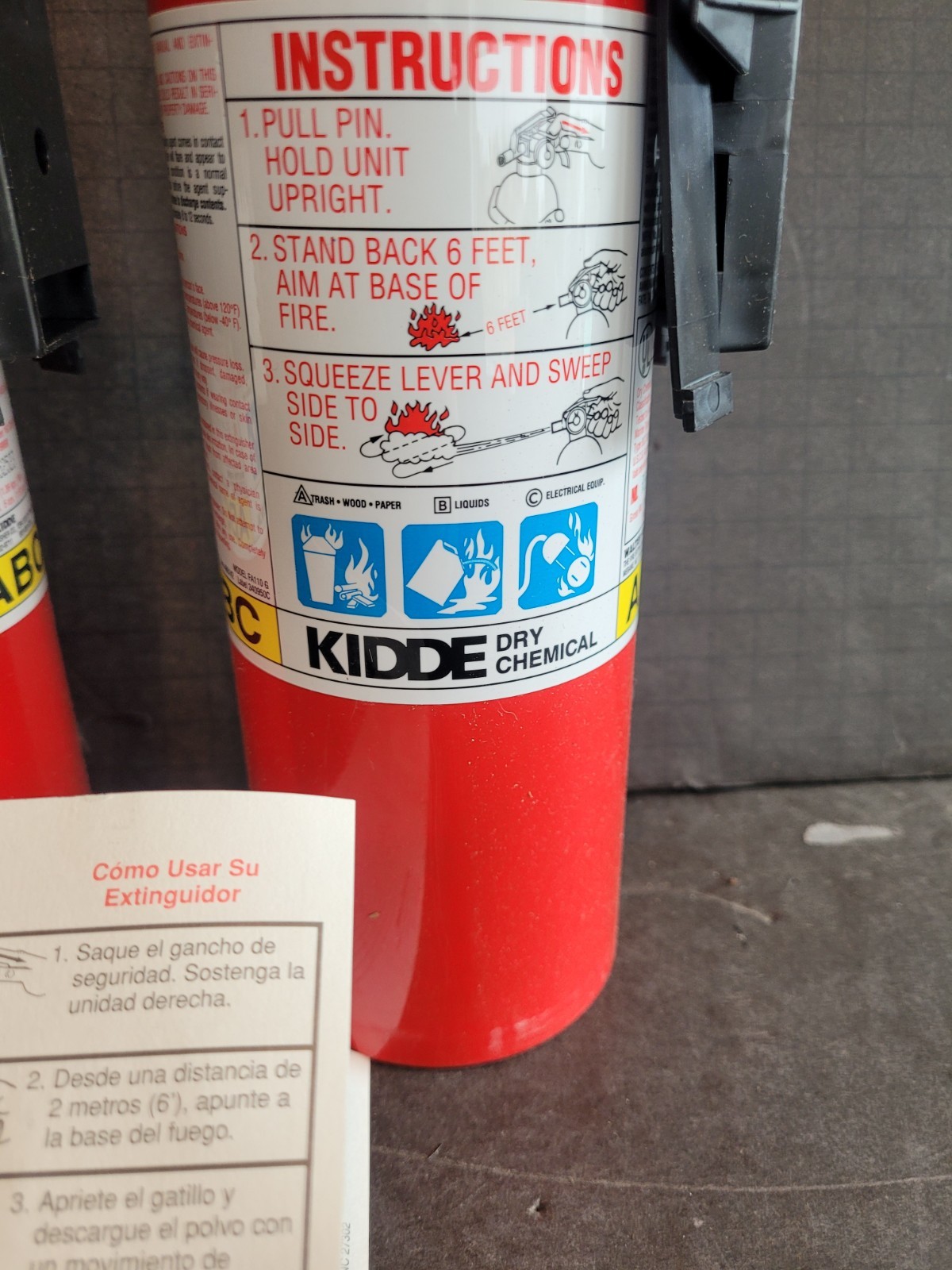 Kidde Fire Extinguisher 1-A:10-B:C Class – 2-Pack – 234211