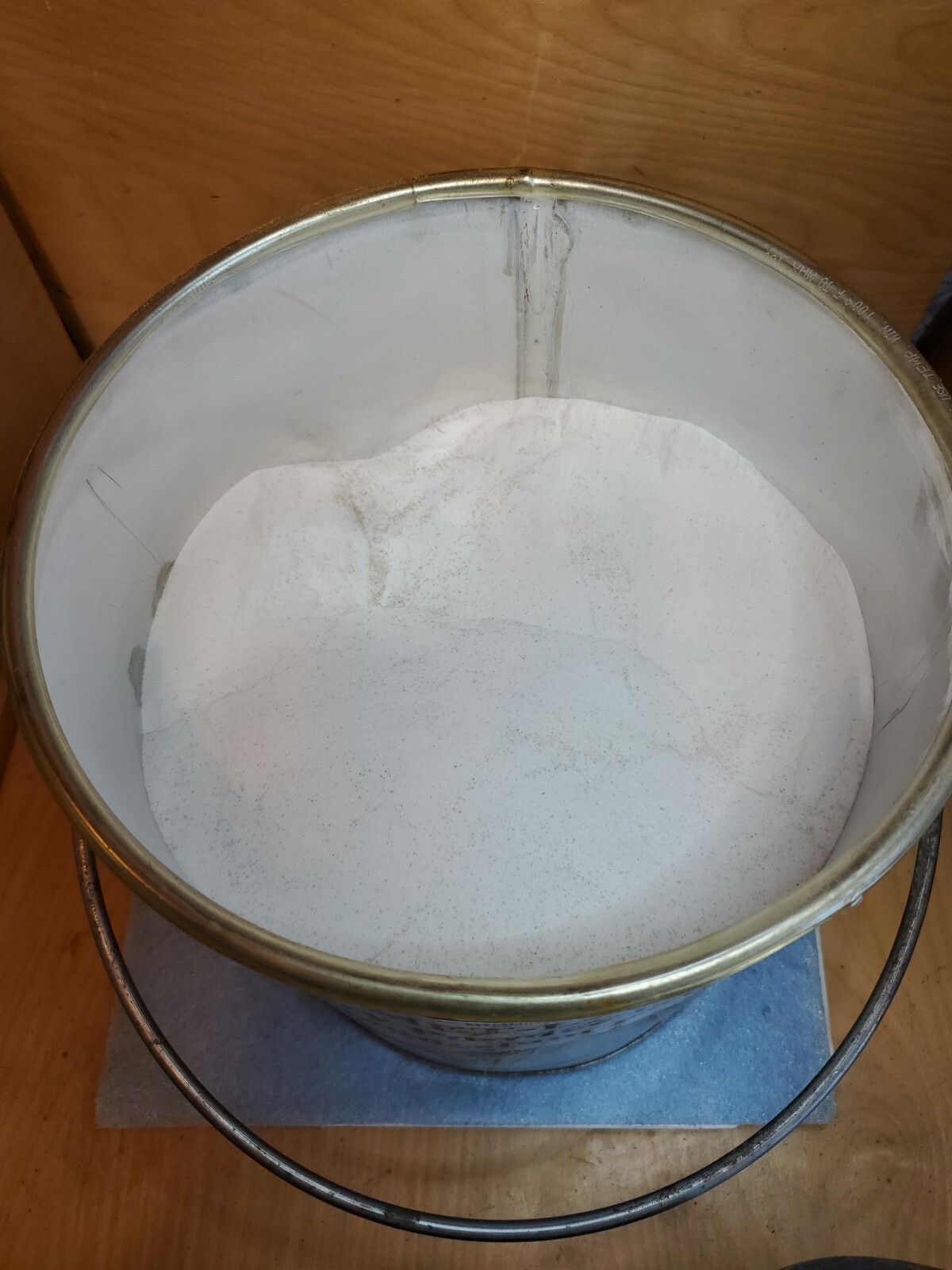 MET-L-X EXTINGUISHING POWDER